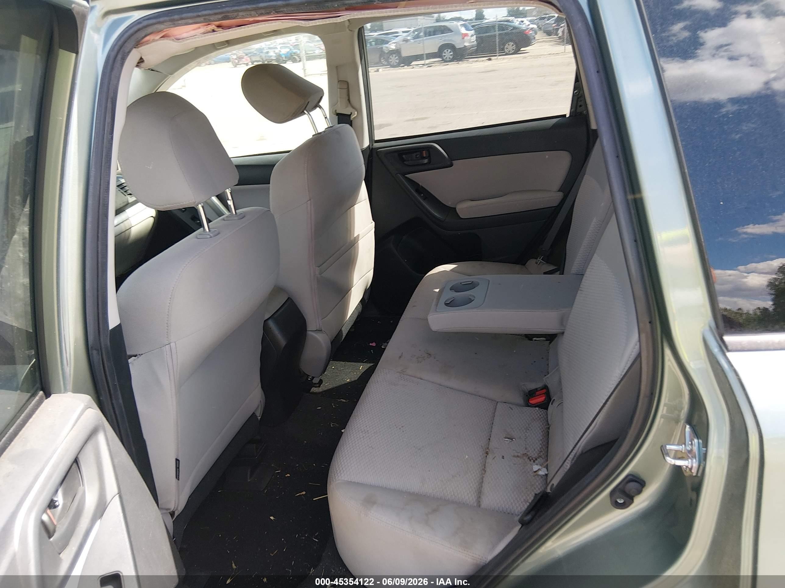 2015 Subaru Forester 2.5i Premium Green vin: JF2SJADC4FH409193