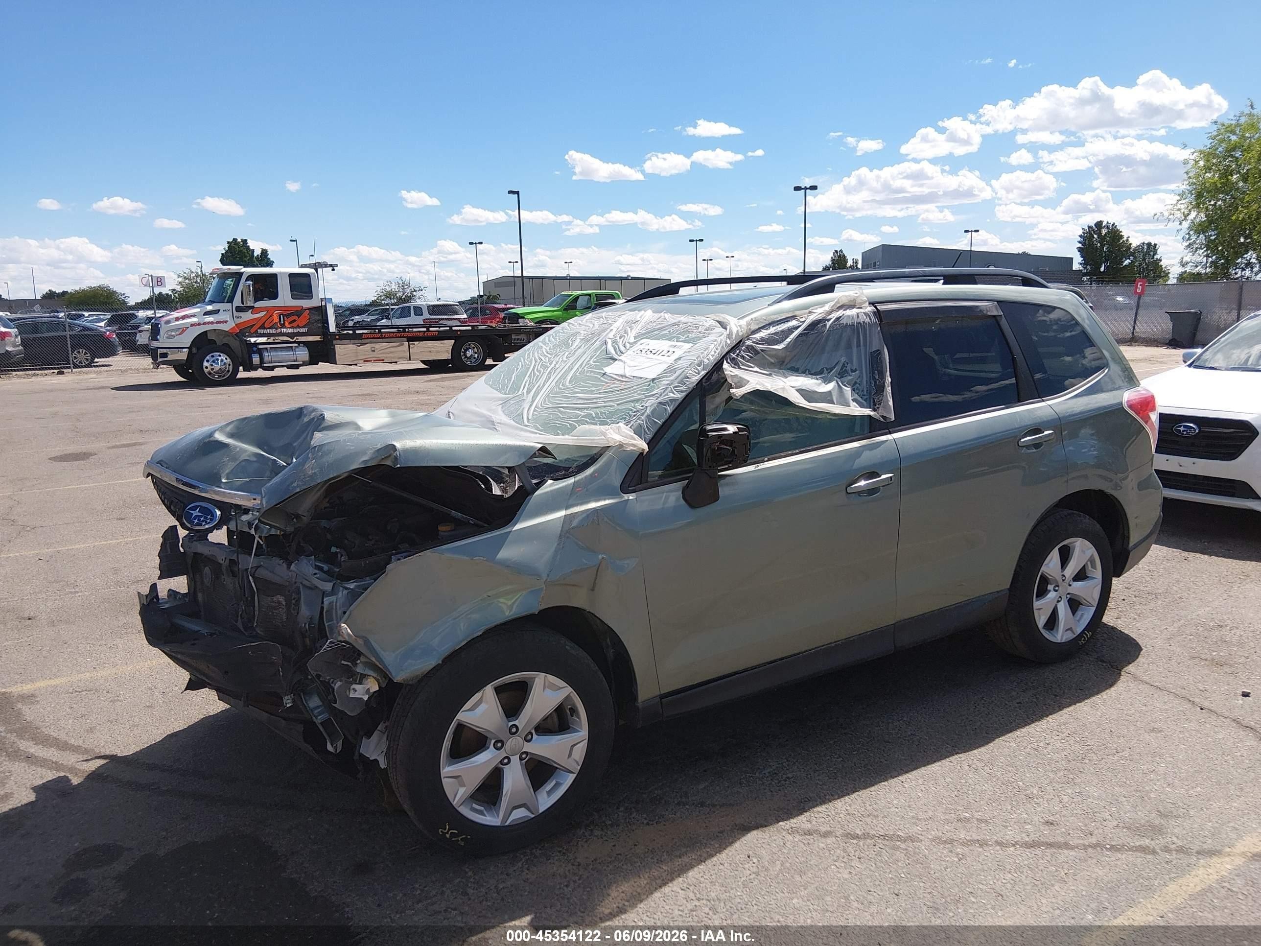 2015 Subaru Forester 2.5i Premium Green vin: JF2SJADC4FH409193