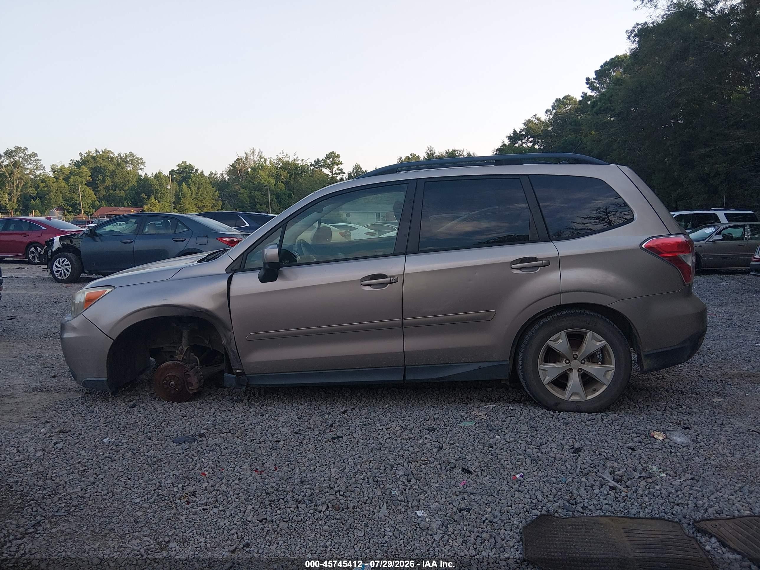 2015 Subaru Forester 2.5i Premium Gold vin: JF2SJADC4FH414524