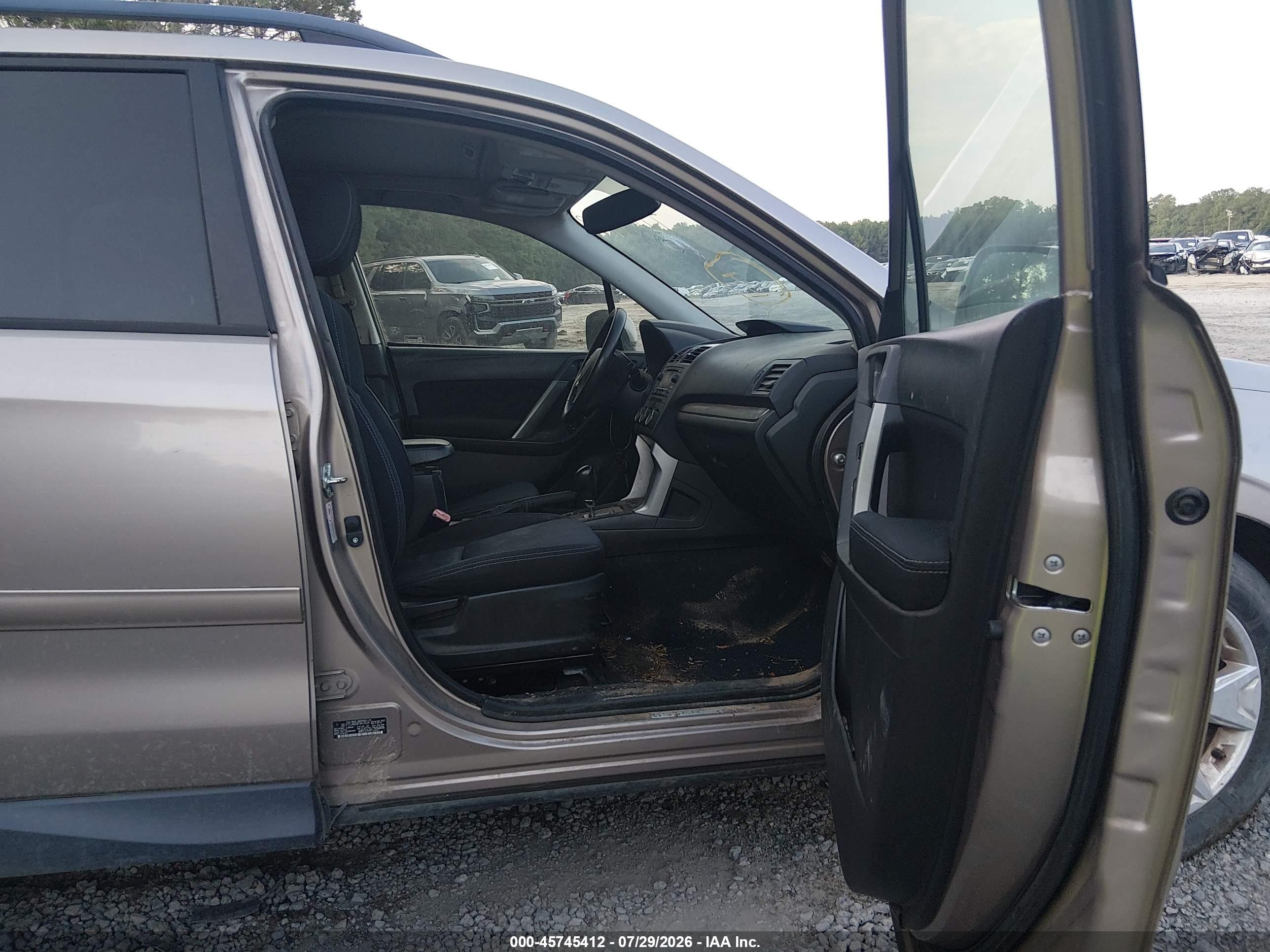 2015 Subaru Forester 2.5i Premium Gold vin: JF2SJADC4FH414524