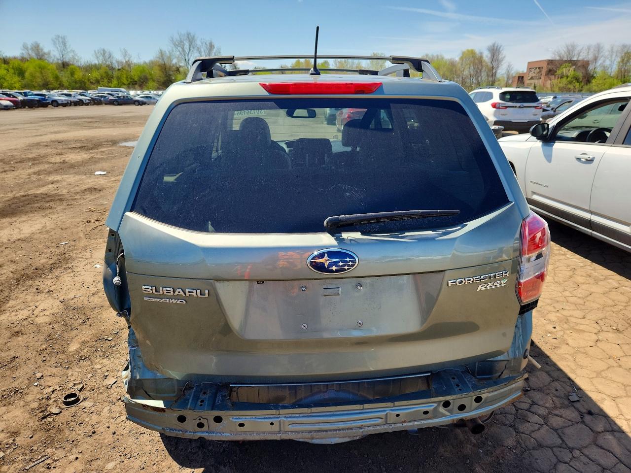 2015 Subaru Forester 2.5i Premium Green vin: JF2SJADC4FH419108