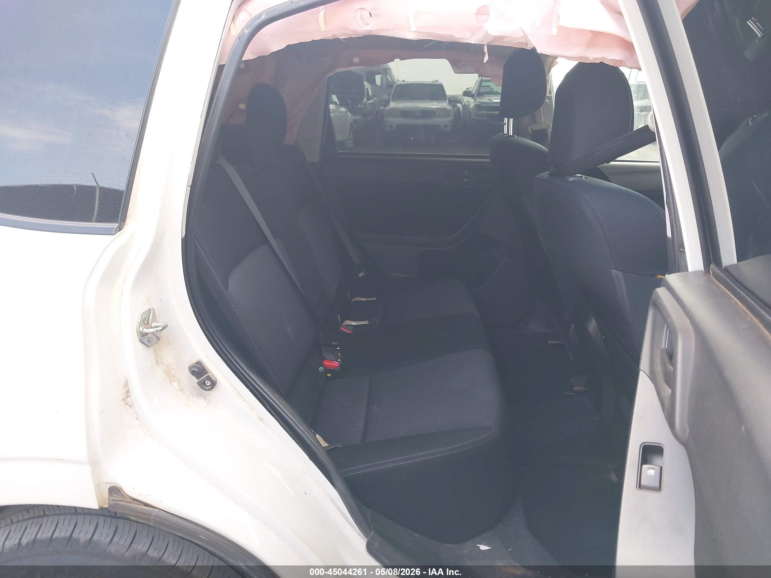2015 Subaru Forester 2.5i Premium Белый vin: JF2SJADC4FH424194