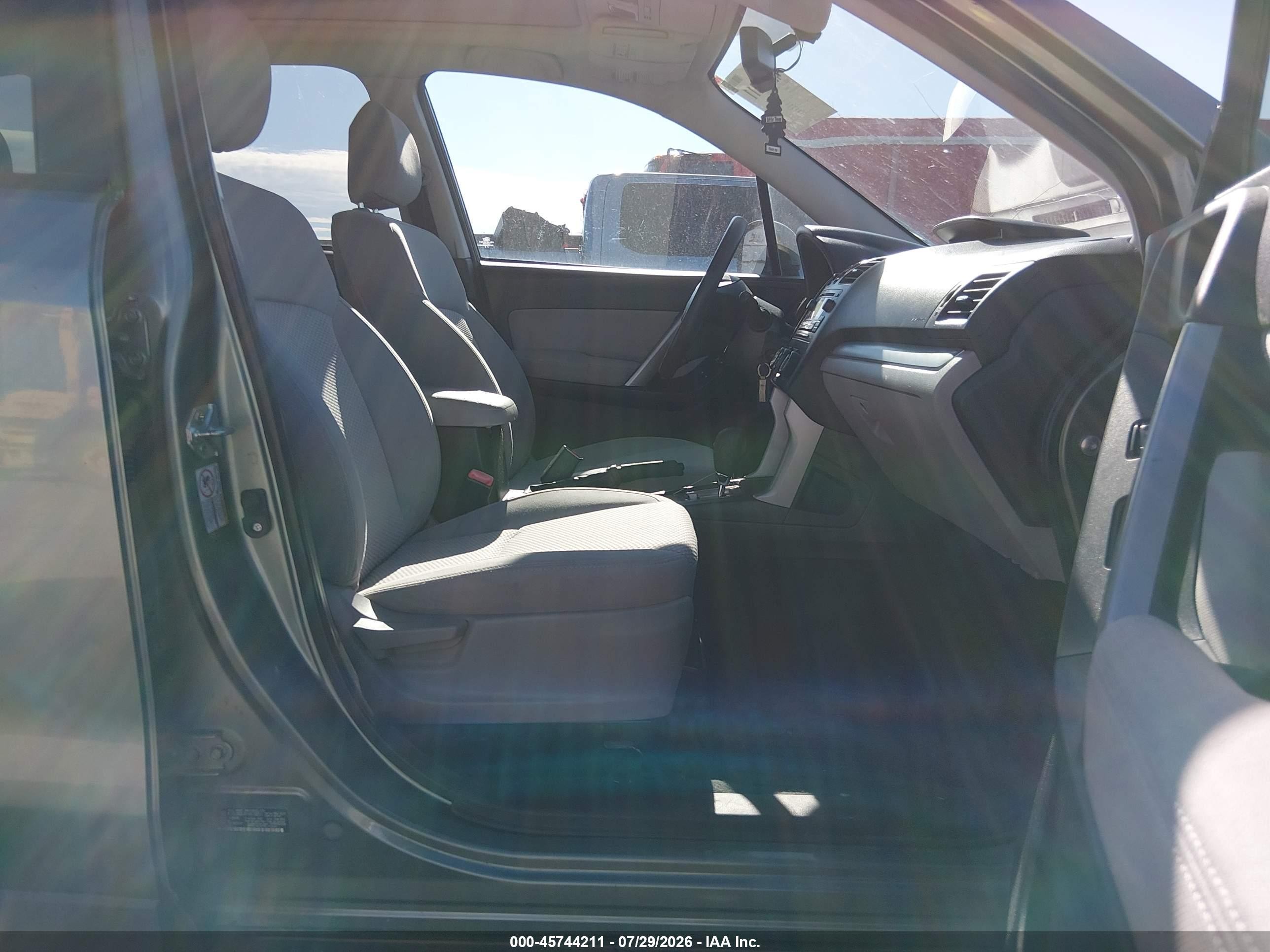 2015 Subaru Forester 2.5i Premium Green vin: JF2SJADC4FH479051