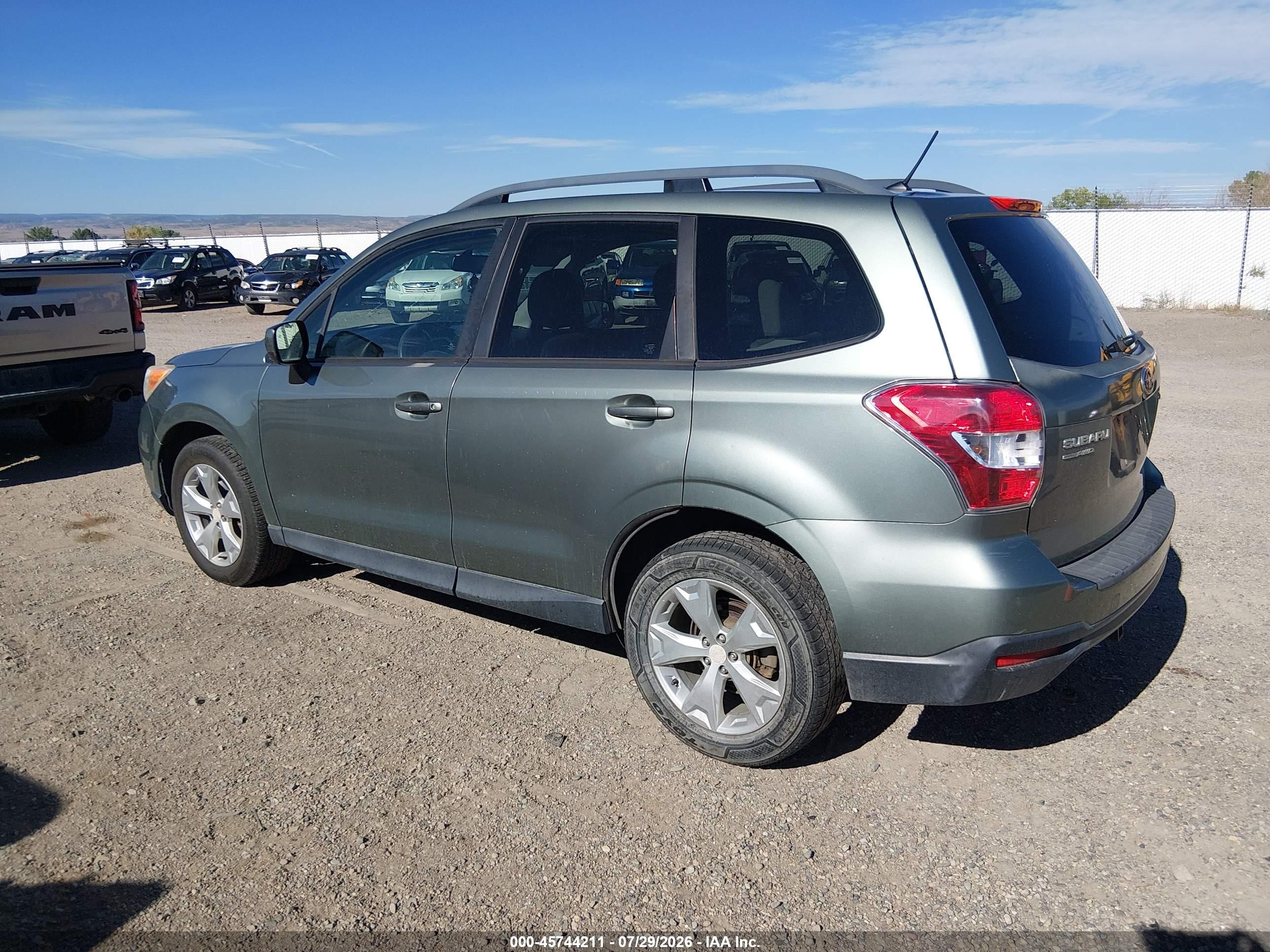 2015 Subaru Forester 2.5i Premium Green vin: JF2SJADC4FH479051