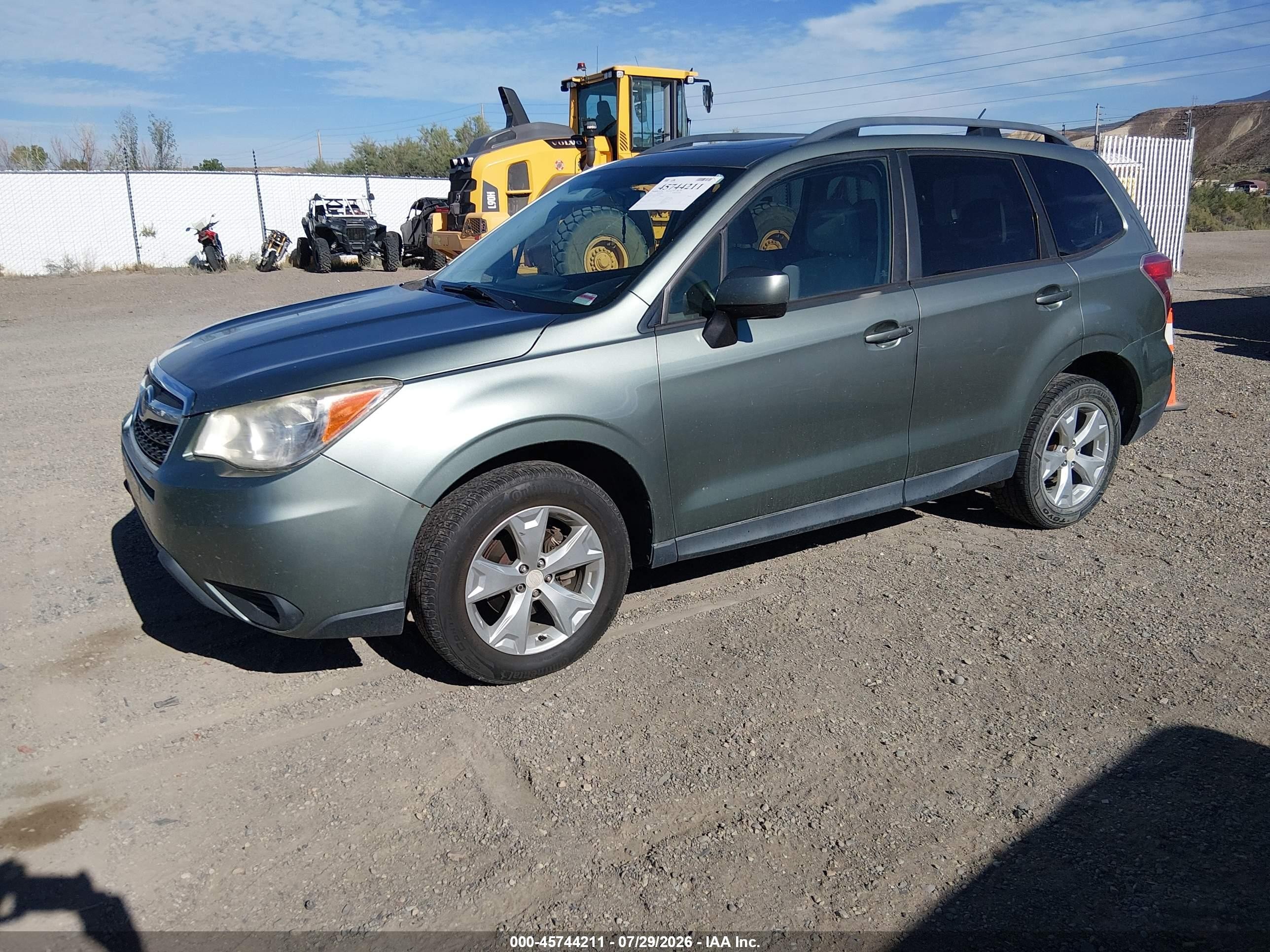 2015 Subaru Forester 2.5i Premium Green vin: JF2SJADC4FH479051