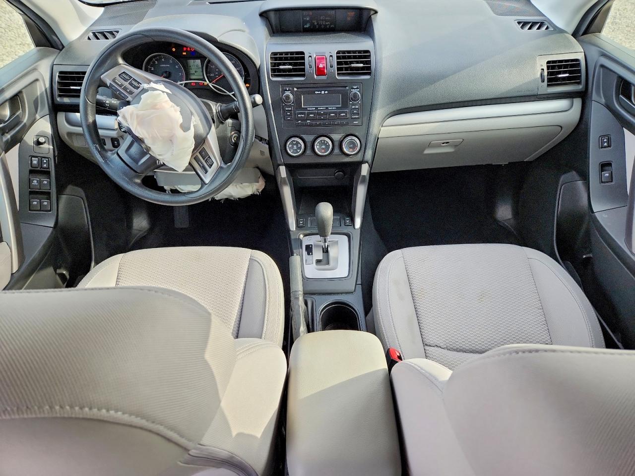 2015 Subaru Forester 2.5i Premium Silver vin: JF2SJADC4FH488588