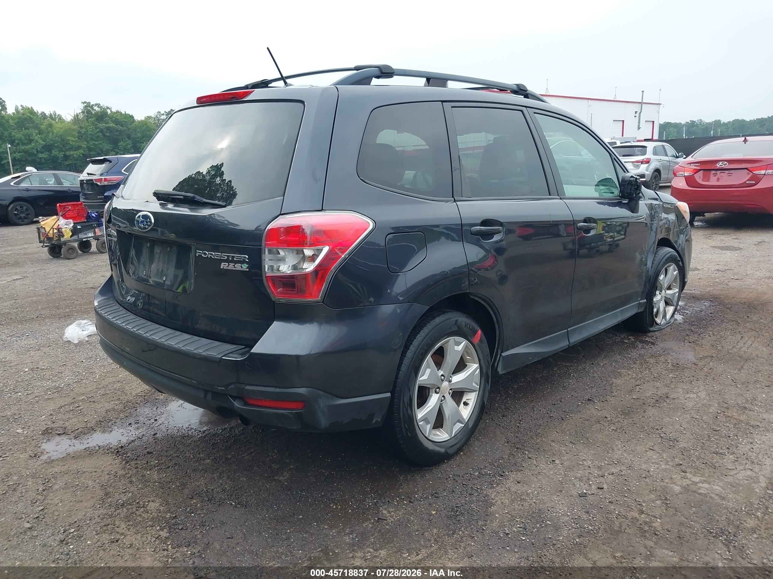 2015 Subaru Forester 2.5i Premium Gray vin: JF2SJADC4FH494827