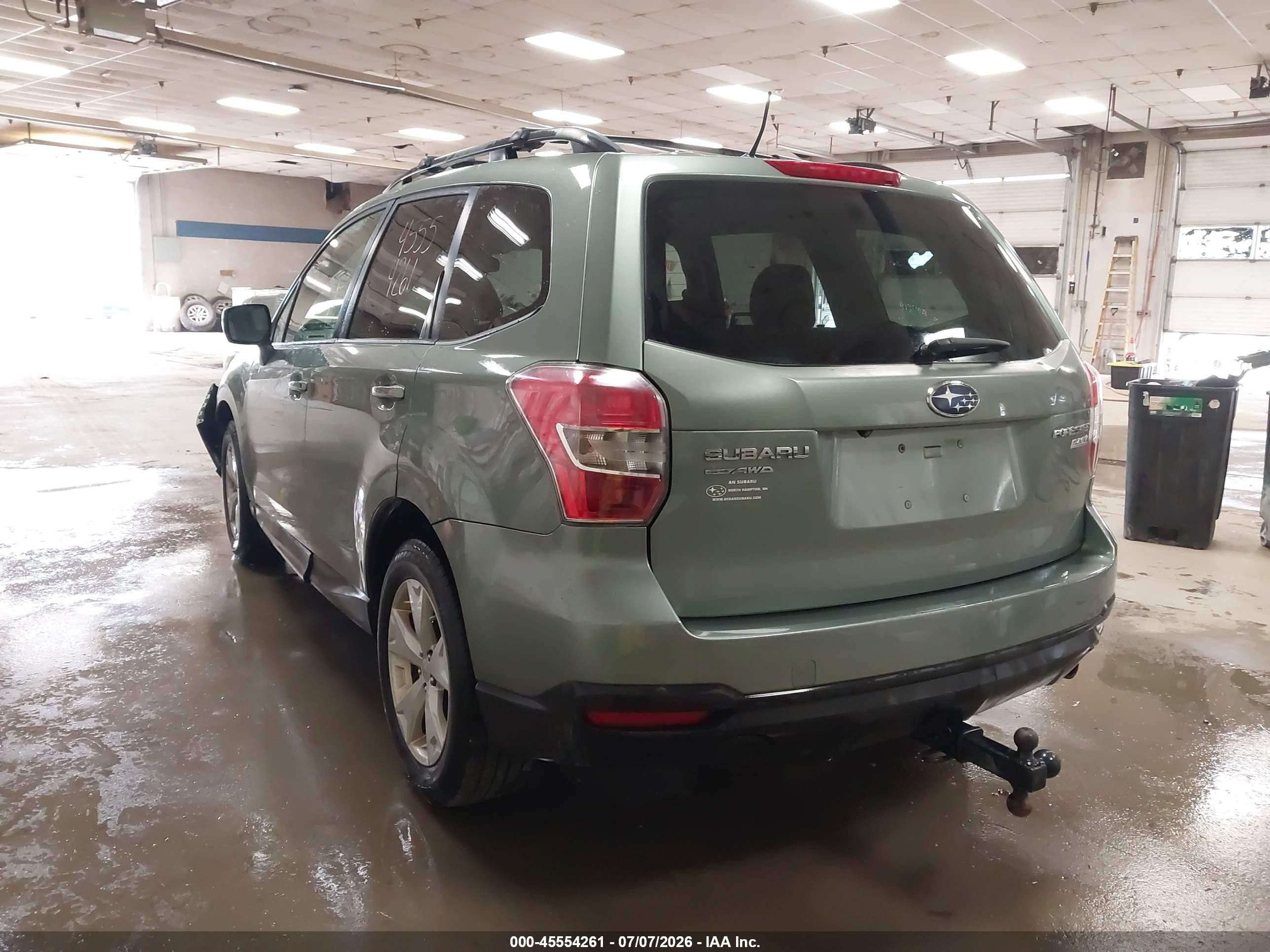 2015 Subaru Forester 2.5i Premium Зеленый vin: JF2SJADC4FH519032