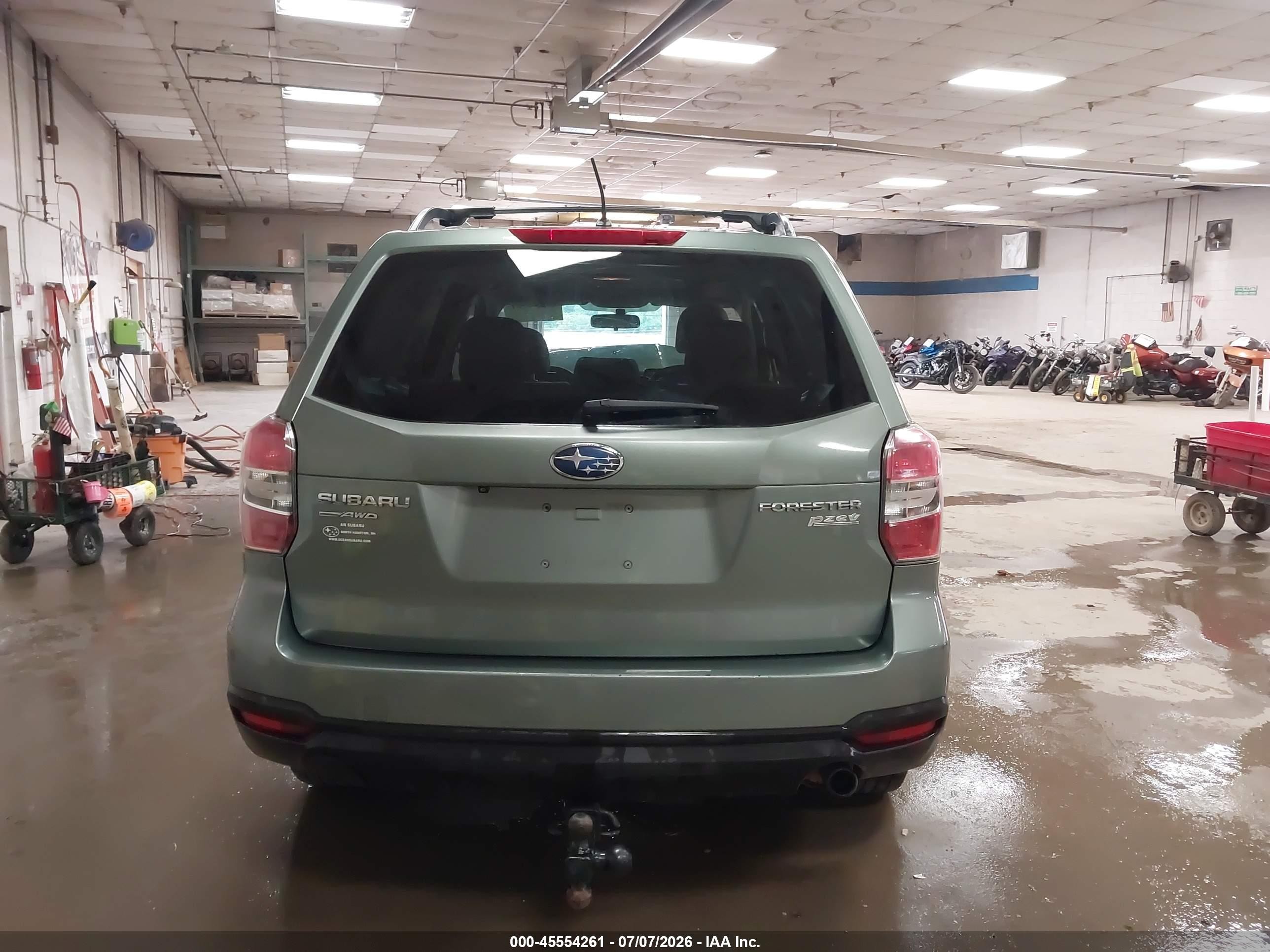 2015 Subaru Forester 2.5i Premium Зеленый vin: JF2SJADC4FH519032