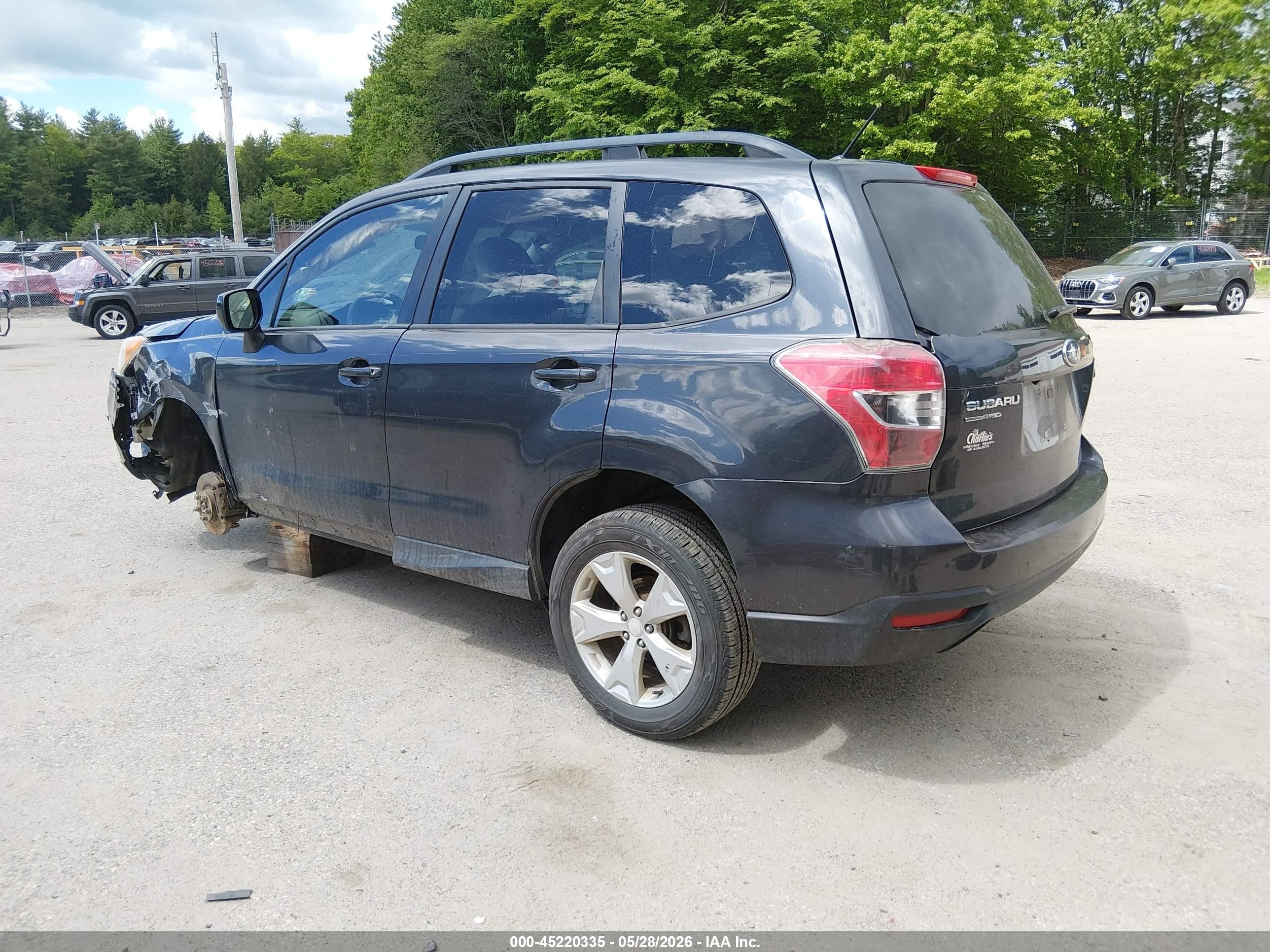 2015 Subaru Forester 2.5i Premium Gray vin: JF2SJADC4FH556923