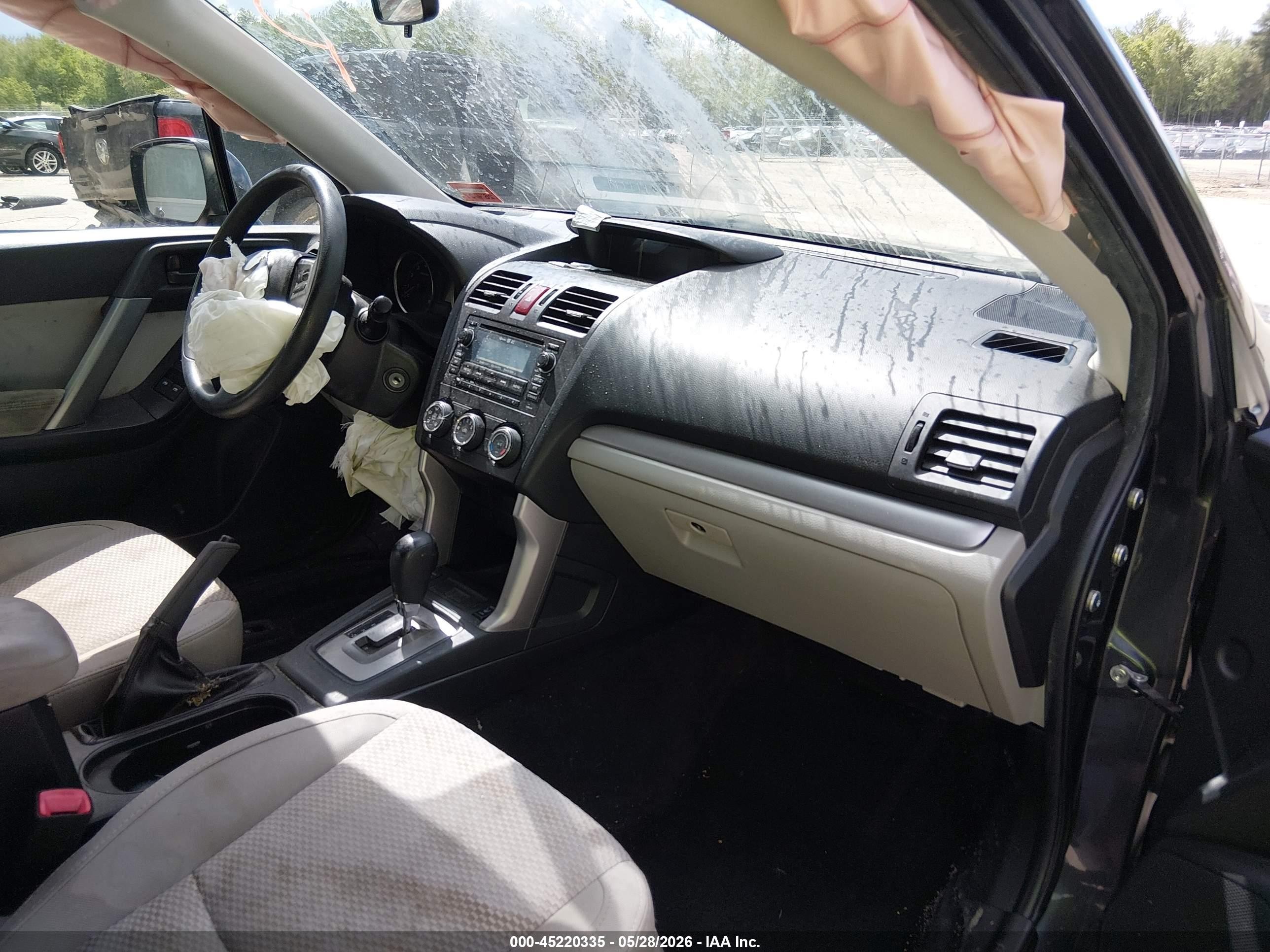 2015 Subaru Forester 2.5i Premium Gray vin: JF2SJADC4FH556923