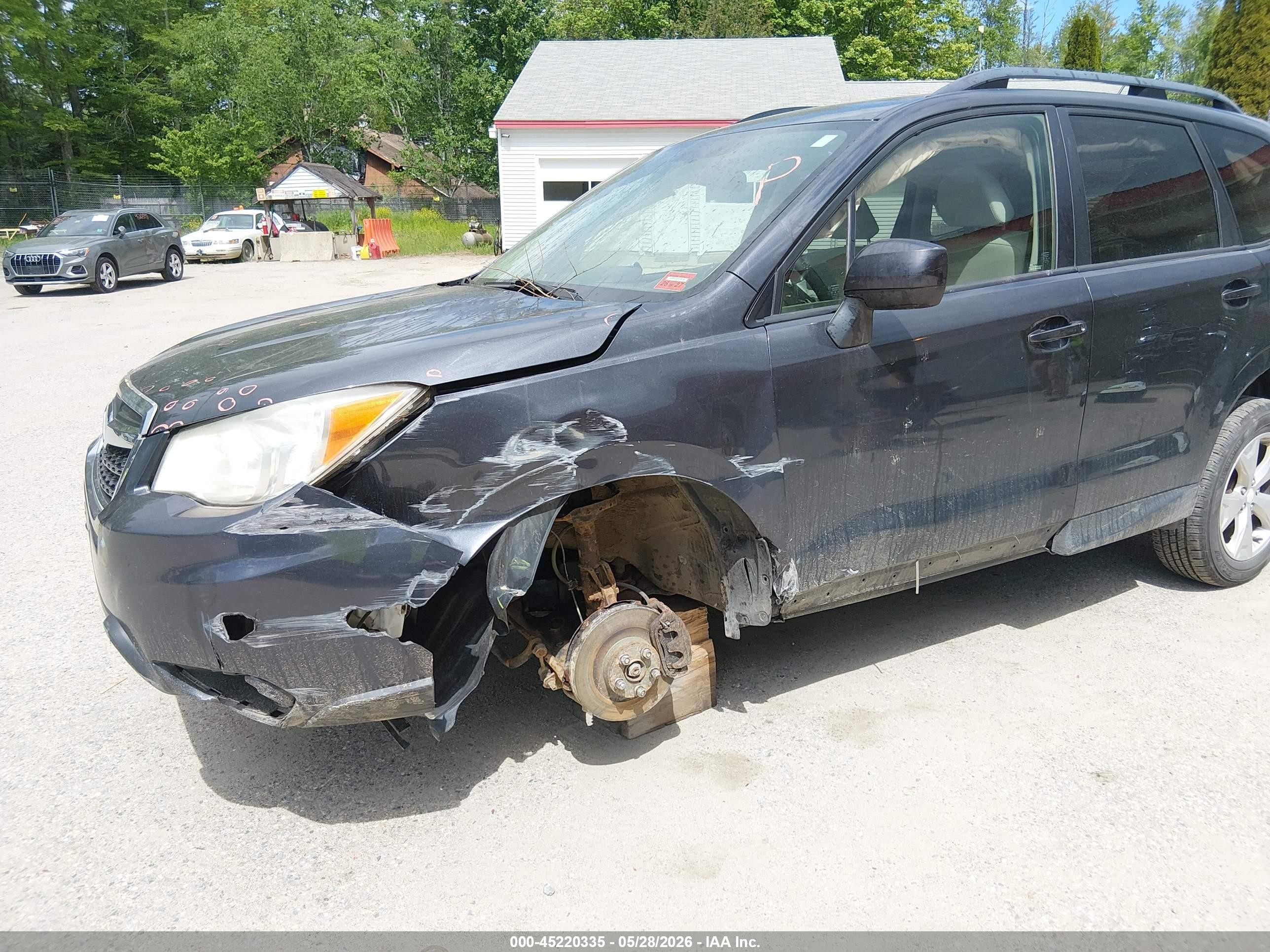 2015 Subaru Forester 2.5i Premium Gray vin: JF2SJADC4FH556923