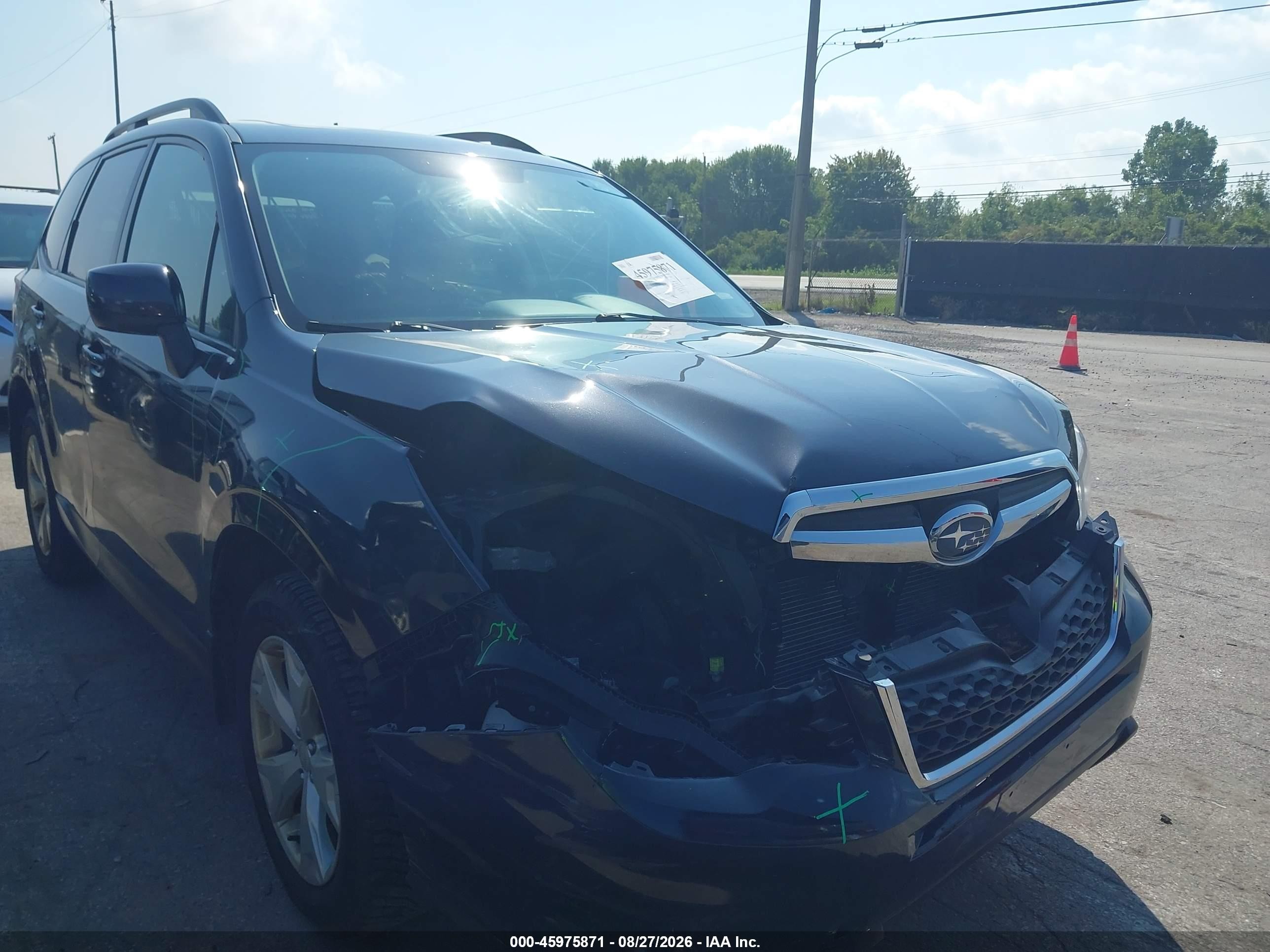 2015 Subaru Forester 2.5i Premium Gray vin: JF2SJADC4FH568909