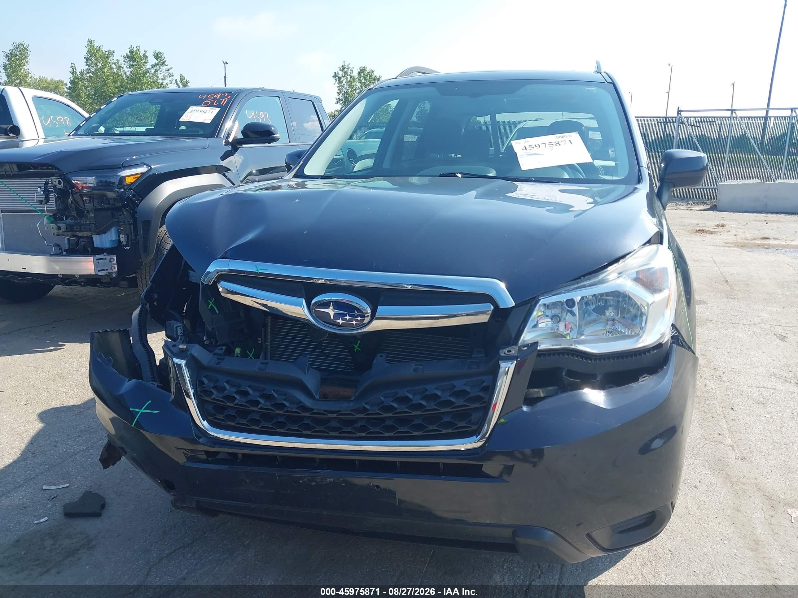 2015 Subaru Forester 2.5i Premium Gray vin: JF2SJADC4FH568909