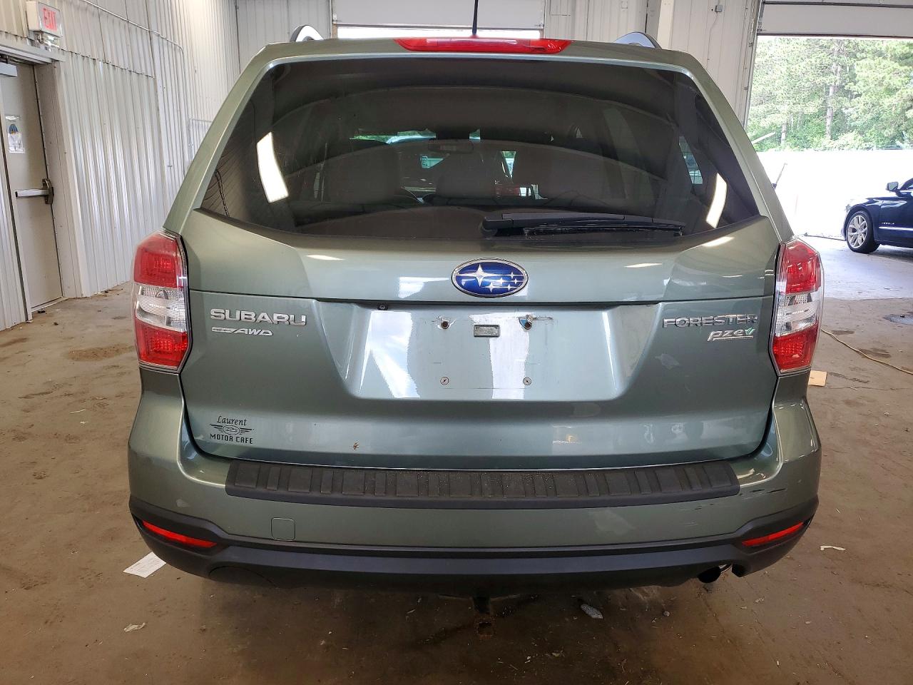 2015 Subaru Forester 2.5i Premium Green vin: JF2SJADC4FH584690