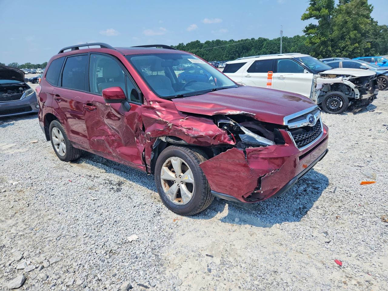 2015 Subaru Forester 2.5i Premium Burgundy vin: JF2SJADC4FH828743