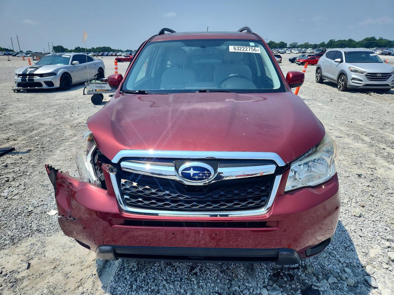 2015 Subaru Forester 2.5i Premium Burgundy vin: JF2SJADC4FH828743