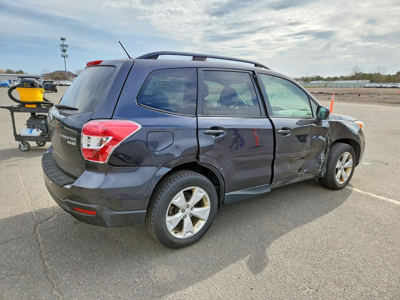 2015 Subaru Forester 2.5i Premium Black vin: JF2SJADC4FH836471