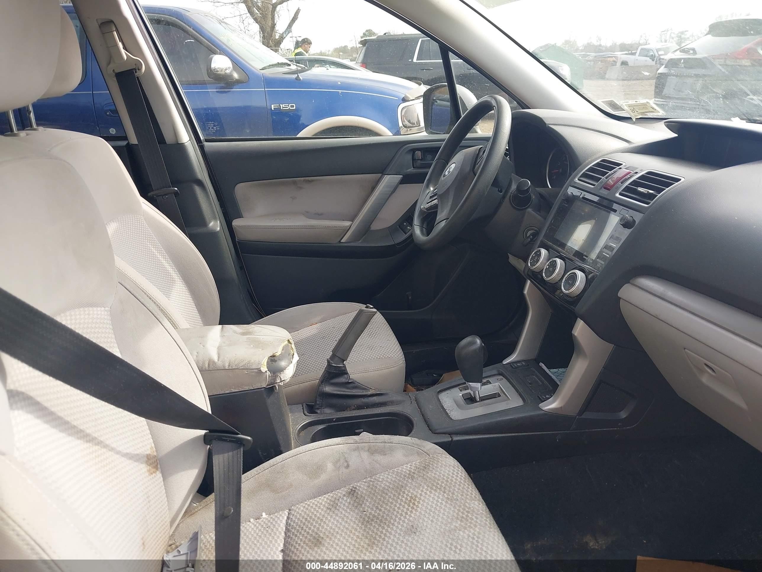 2016 Subaru Forester 2.5i Premium Gray vin: JF2SJADC4GH540089