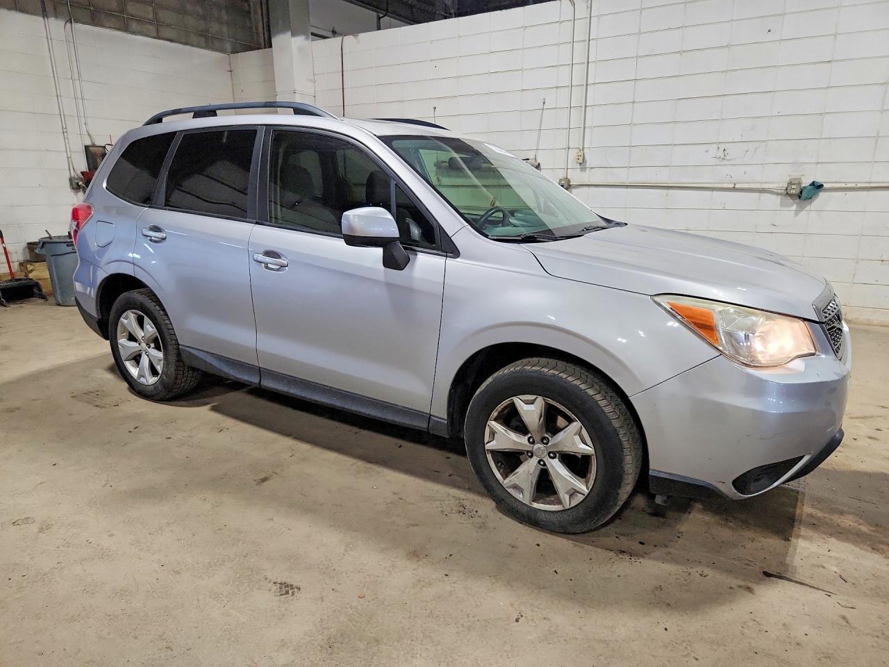 2014 Subaru Forester 2.5i Premium Silver vin: JF2SJADC5EH403062