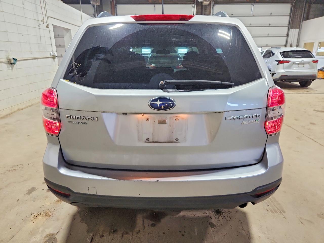 2014 Subaru Forester 2.5i Premium Silver vin: JF2SJADC5EH403062
