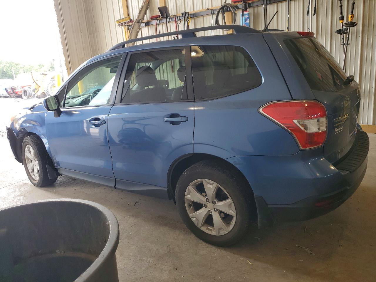 2015 Subaru Forester 2.5i Premium Синий vin: JF2SJADC5FH409784