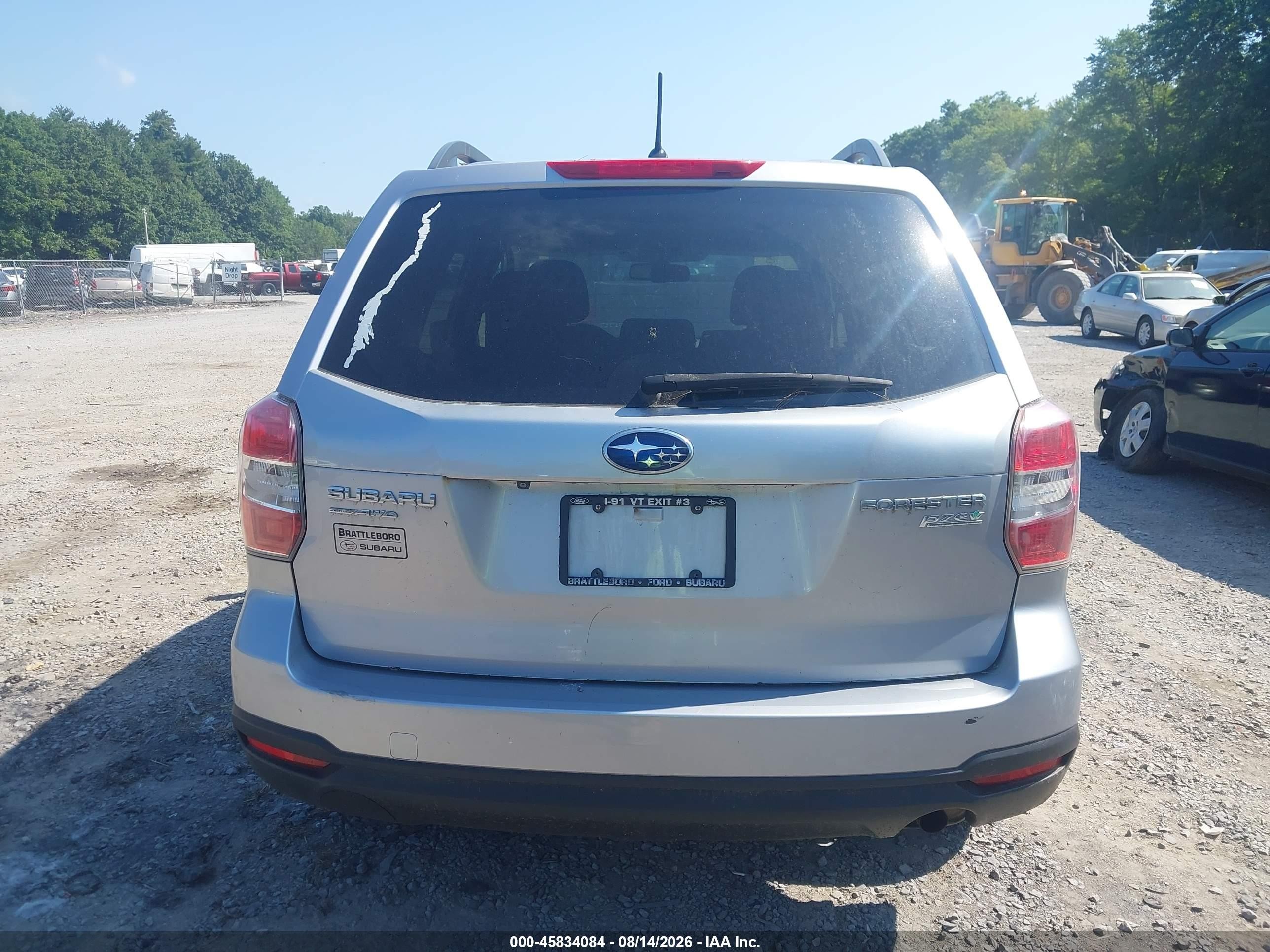 2015 Subaru Forester 2.5i Premium Silver vin: JF2SJADC5FH416444