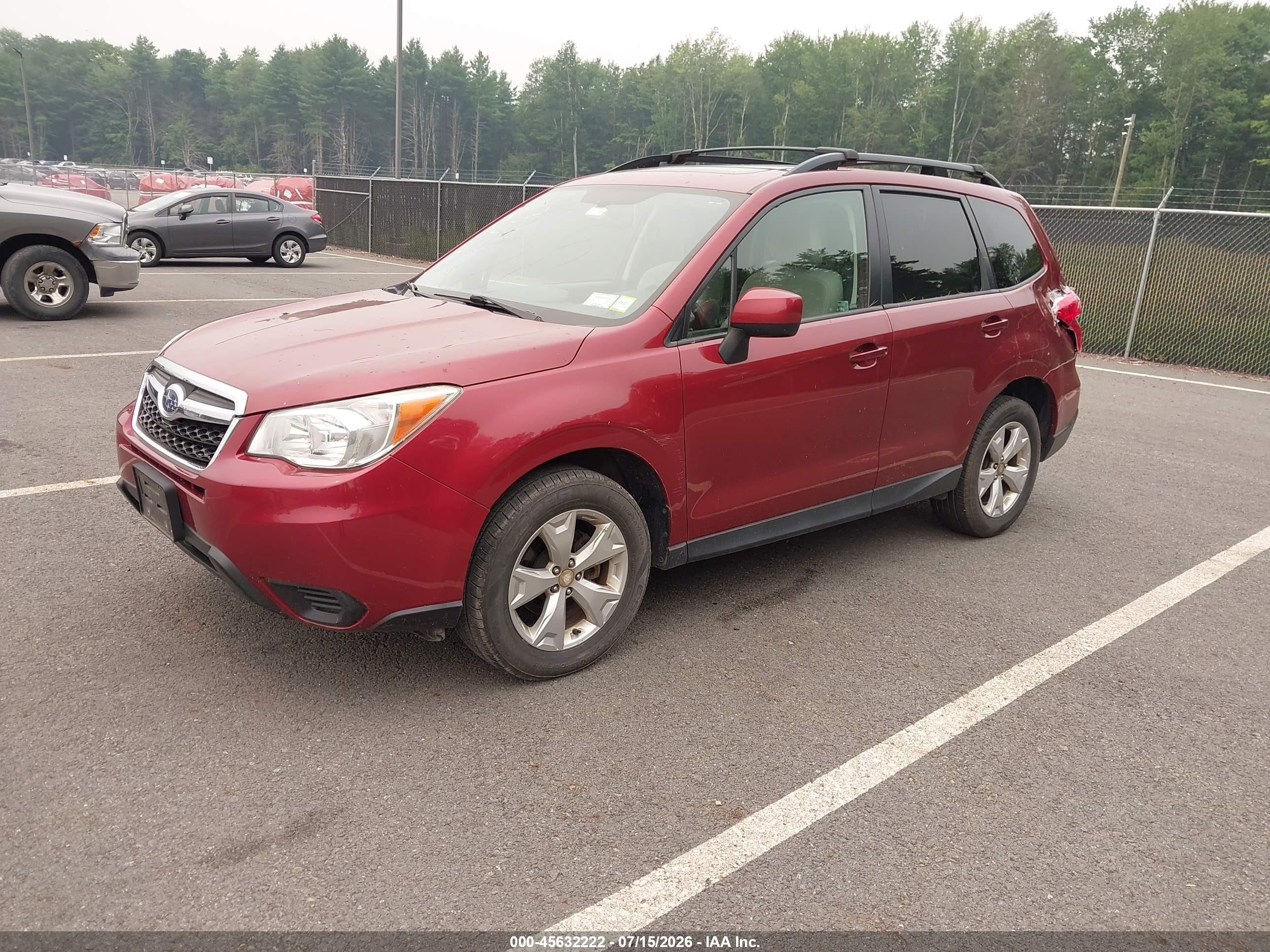 2015 Subaru Forester 2.5i Premium Red vin: JF2SJADC5FH425614