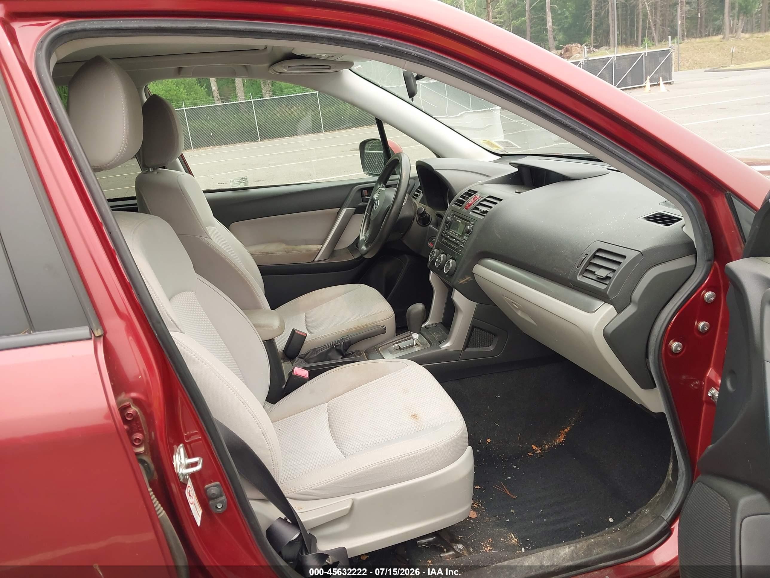 2015 Subaru Forester 2.5i Premium Red vin: JF2SJADC5FH425614
