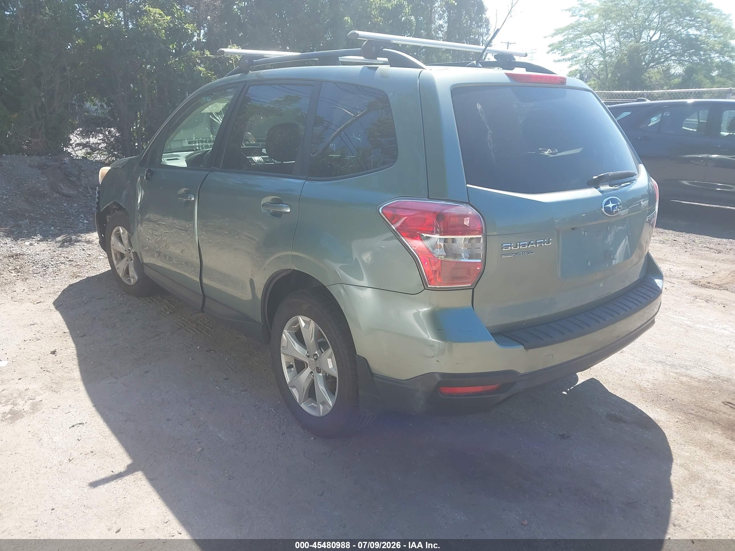 2015 Subaru Forester 2.5i Premium Green vin: JF2SJADC5FH437505