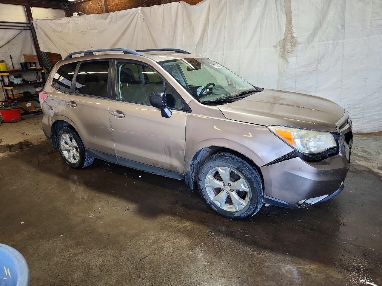 2015 Subaru Forester 2.5i Premium Tan vin: JF2SJADC5FH449346