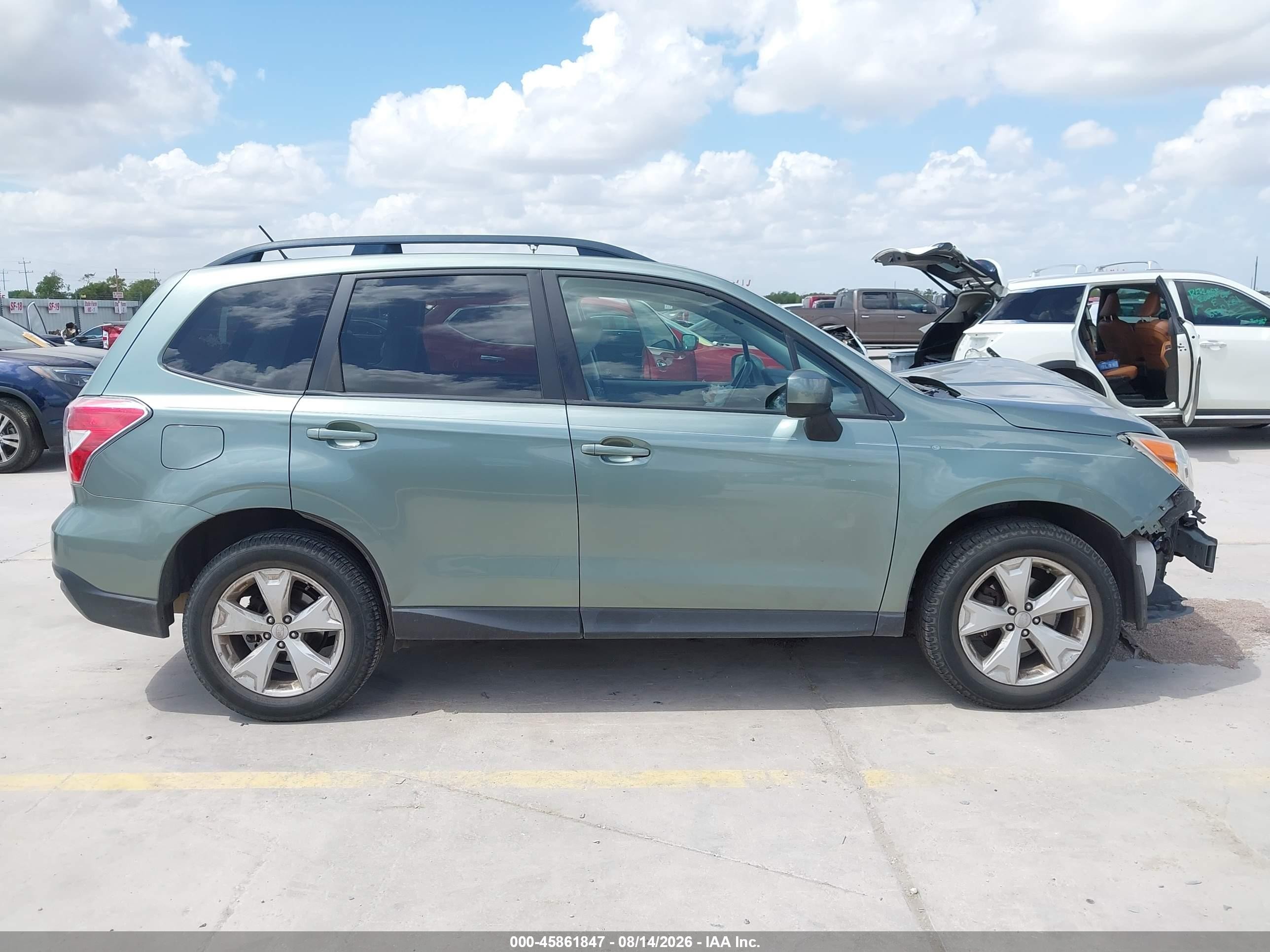 2015 Subaru Forester 2.5i Premium Зеленый vin: JF2SJADC5FH456040