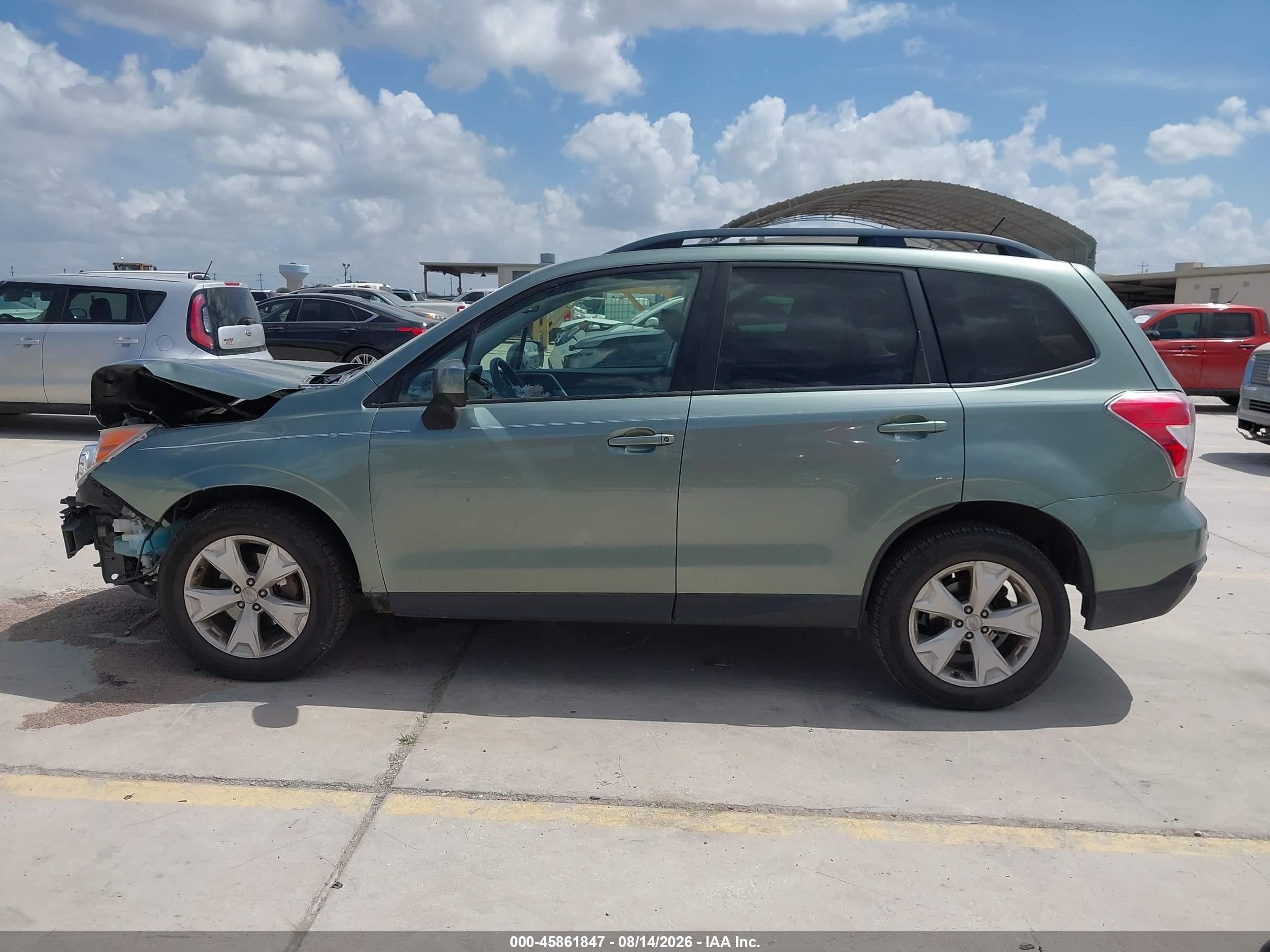 2015 Subaru Forester 2.5i Premium Зеленый vin: JF2SJADC5FH456040