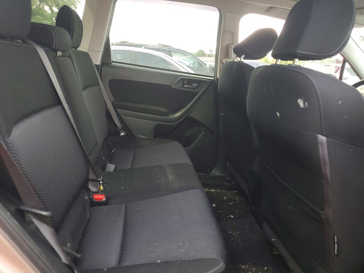 2015 Subaru Forester 2.5i Premium Желто-коричневый vin: JF2SJADC5FH460640