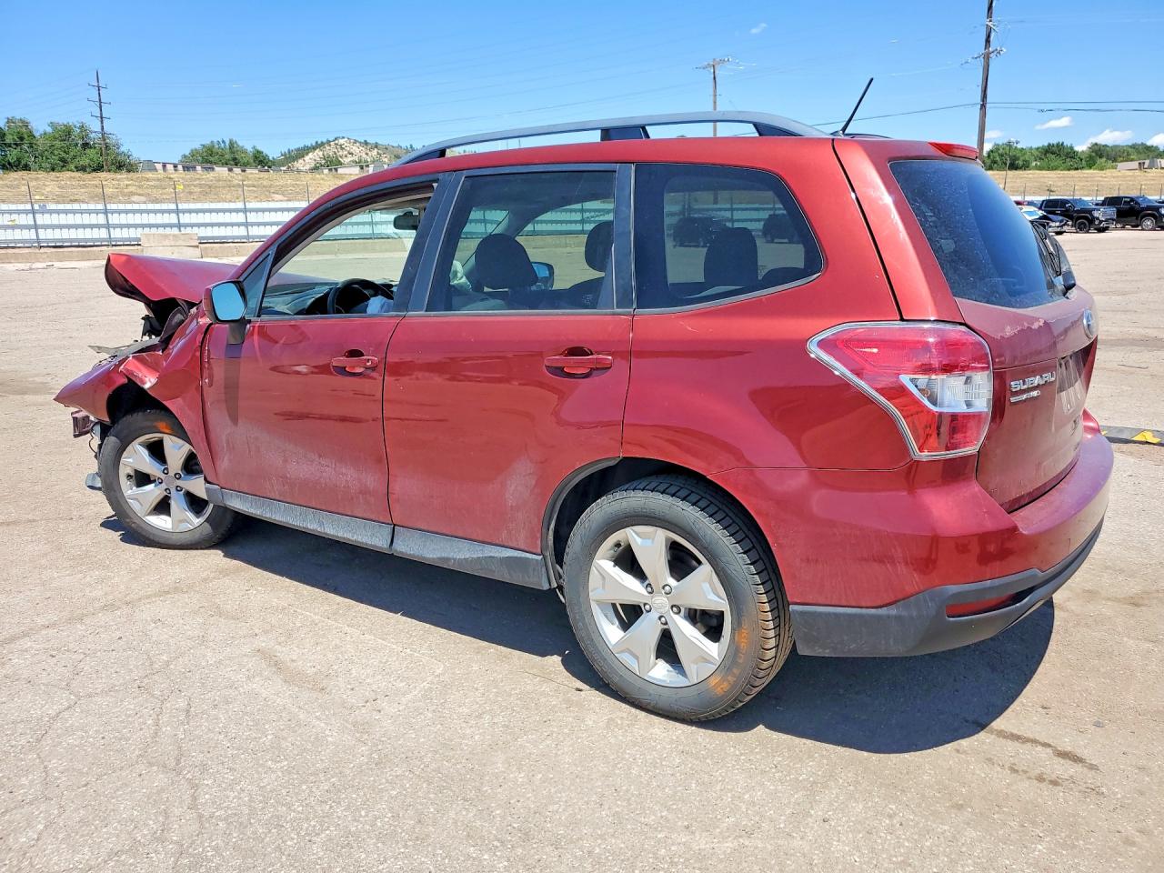 2015 Subaru Forester 2.5i Premium Red vin: JF2SJADC5FH470536