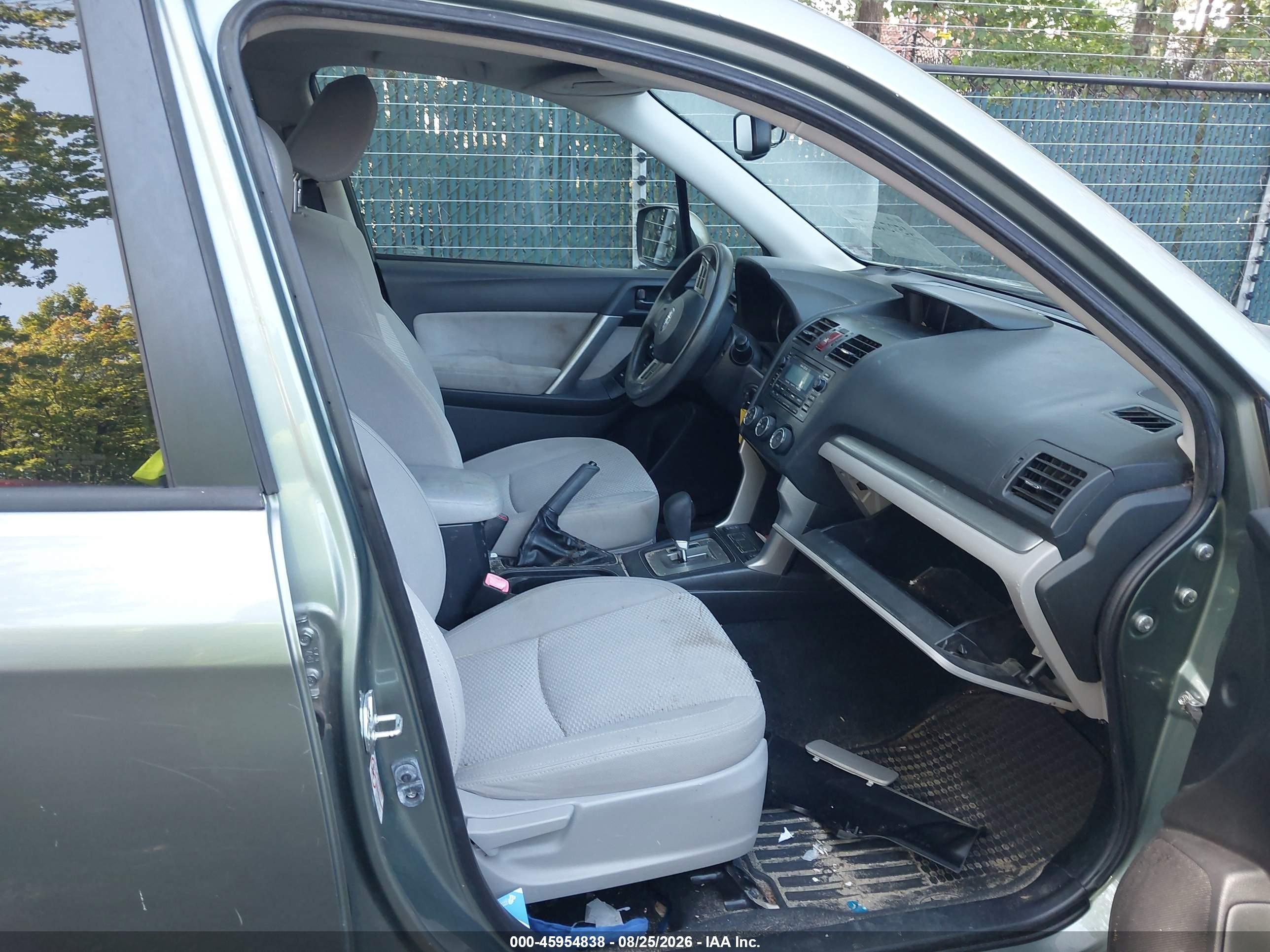 2015 Subaru Forester 2.5i Premium Green vin: JF2SJADC5FH480659