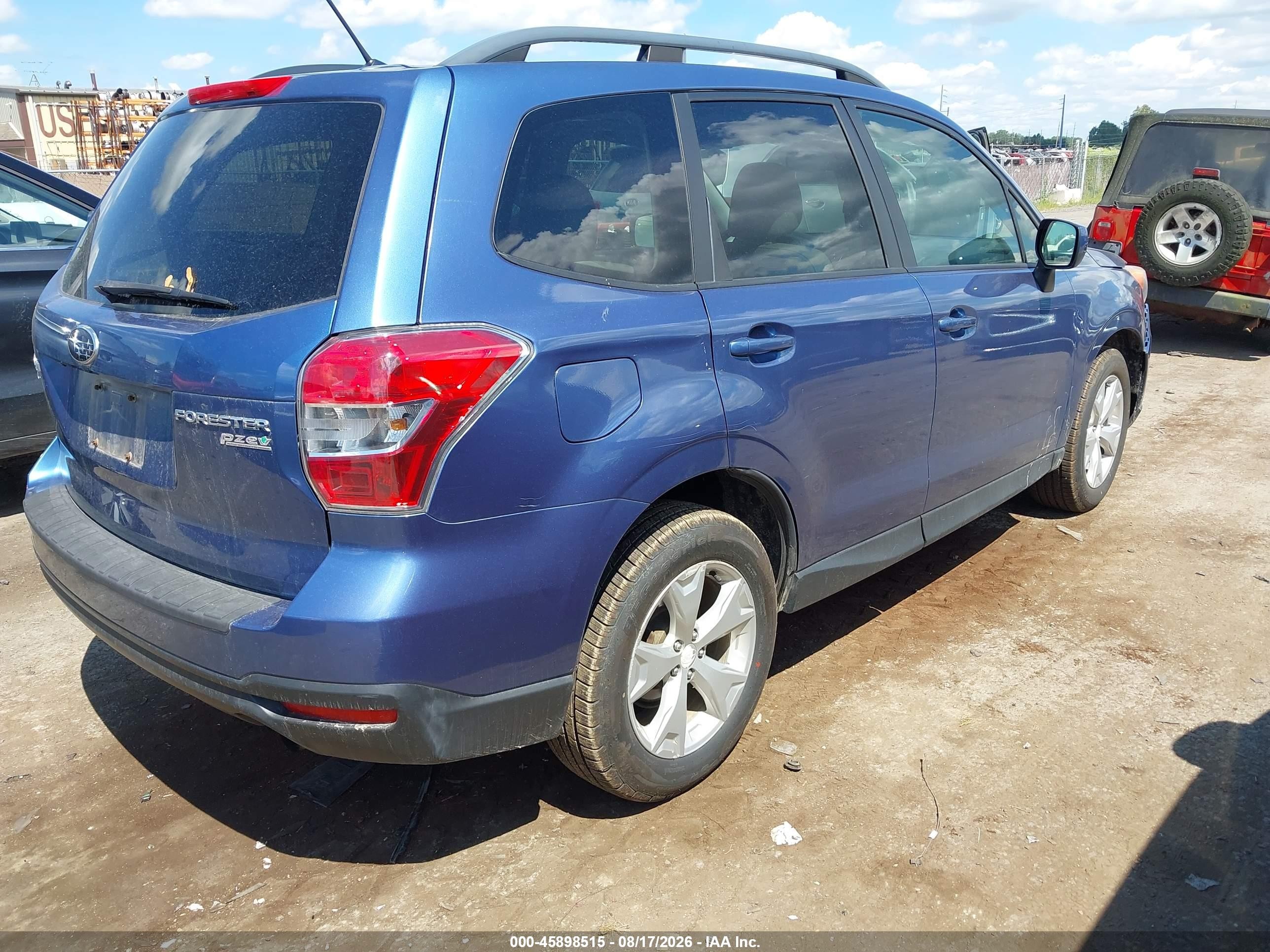 2015 Subaru Forester 2.5i Premium Blue vin: JF2SJADC5FH491399