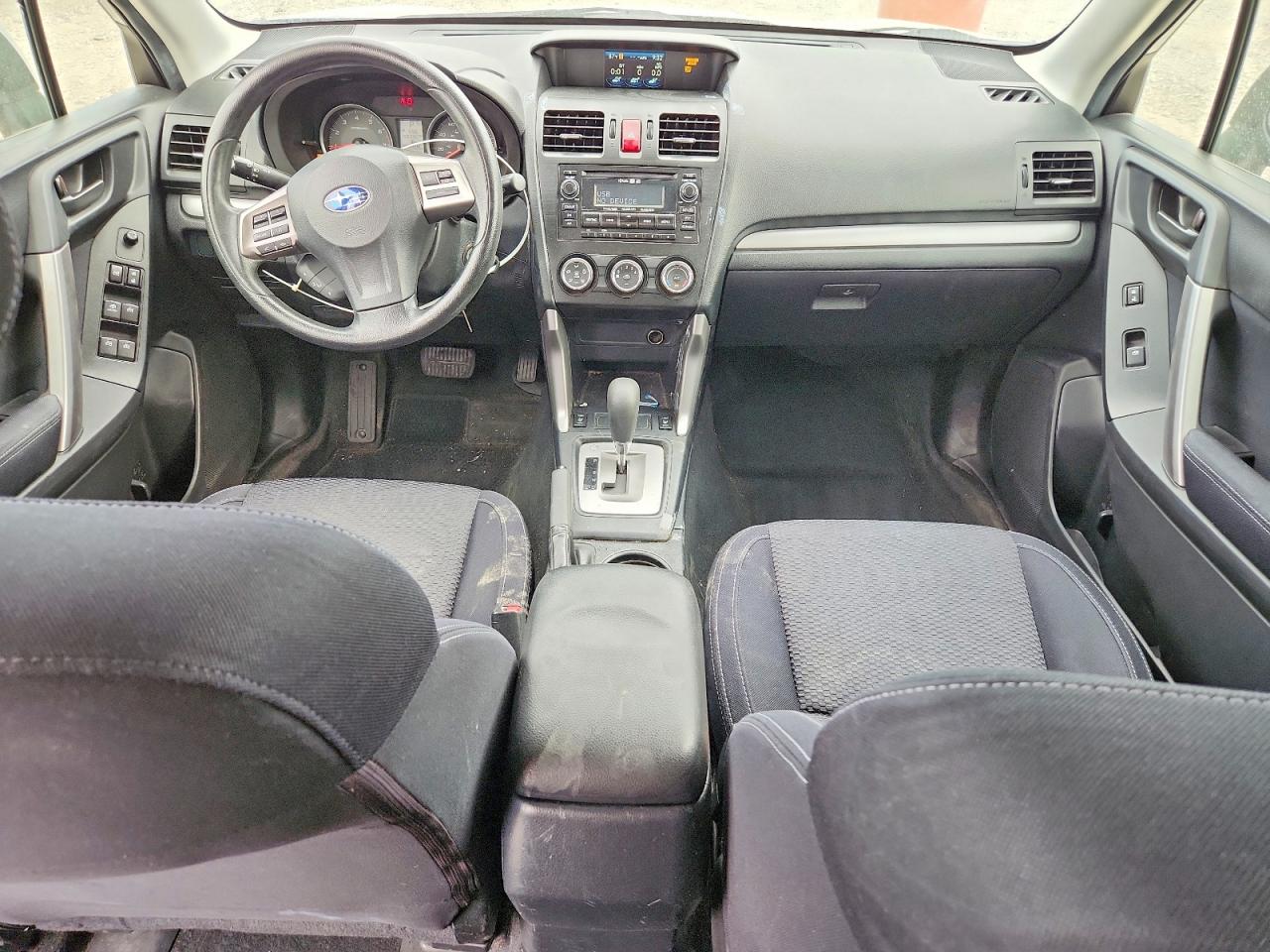 2015 Subaru Forester 2.5i Premium Серебряный vin: JF2SJADC5FH571821