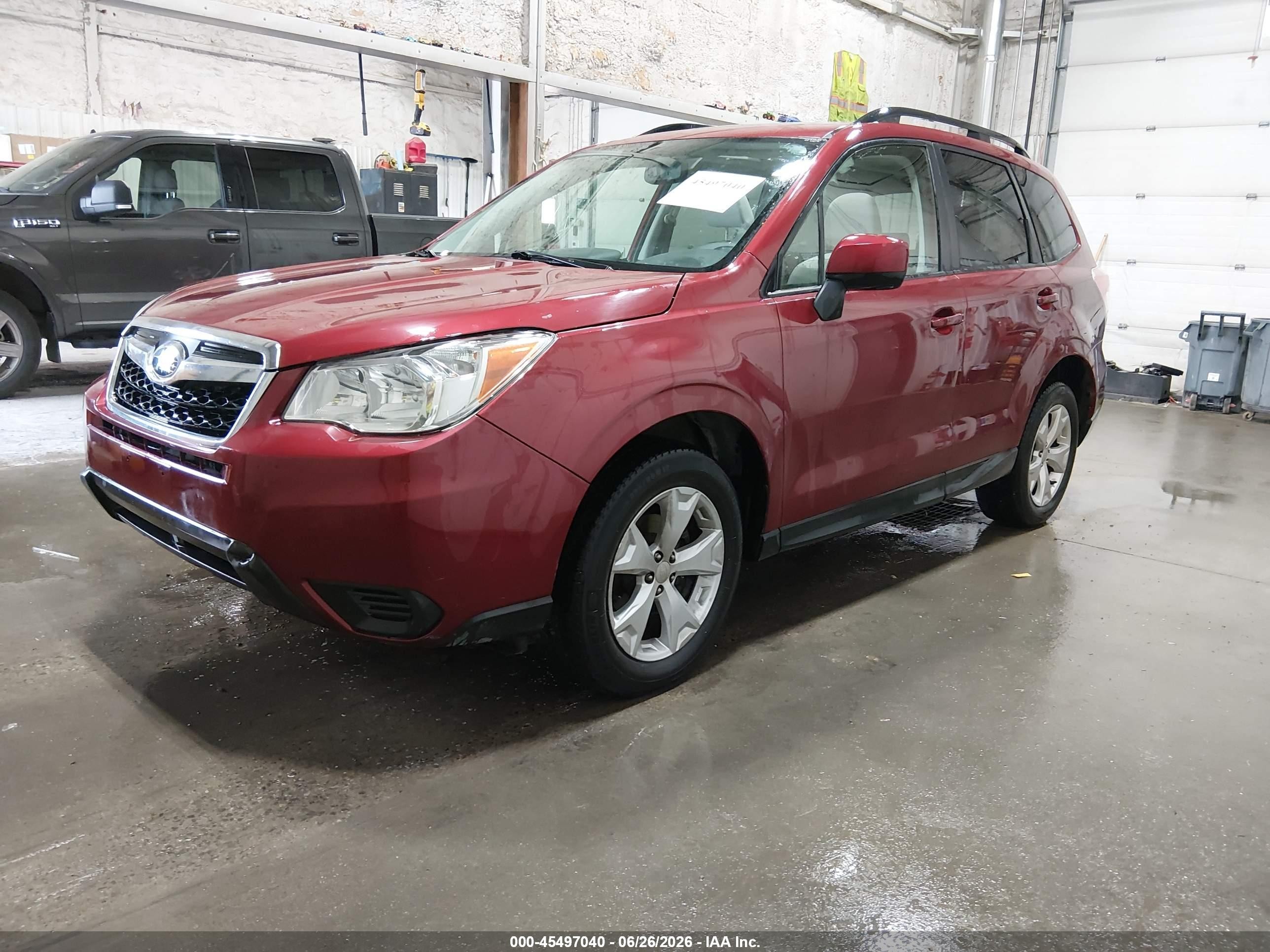 2015 Subaru Forester 2.5i Premium Red vin: JF2SJADC5FH576677