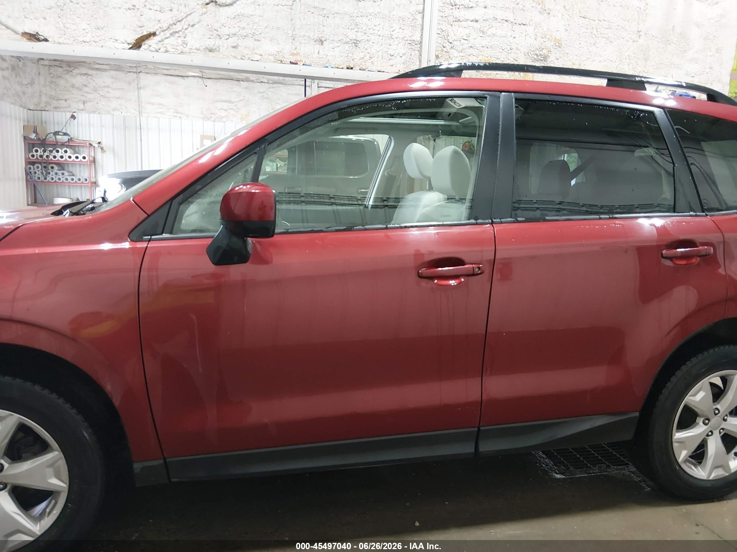 2015 Subaru Forester 2.5i Premium Red vin: JF2SJADC5FH576677