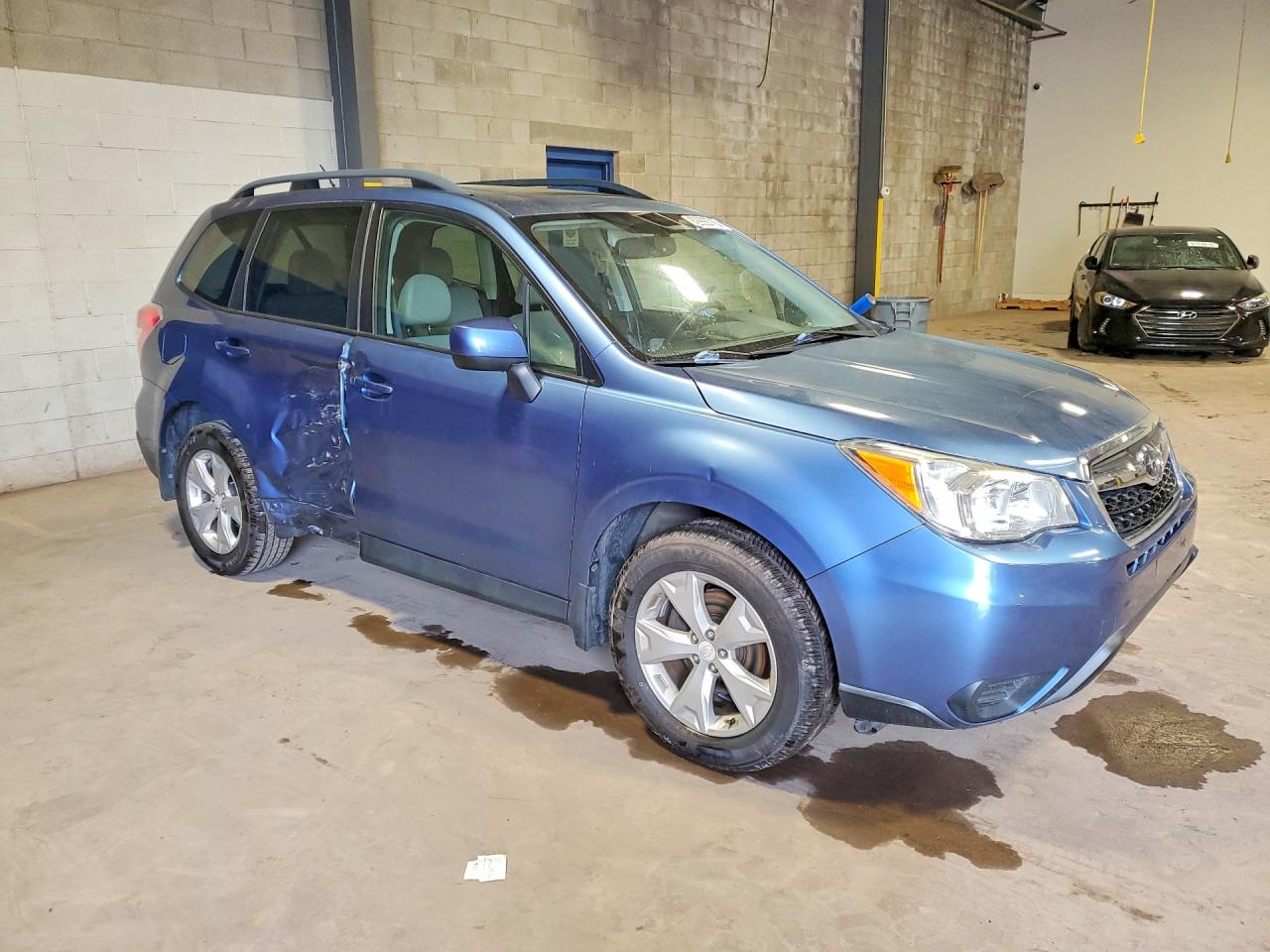2015 Subaru Forester 2.5i Premium Blue vin: JF2SJADC5FH588750