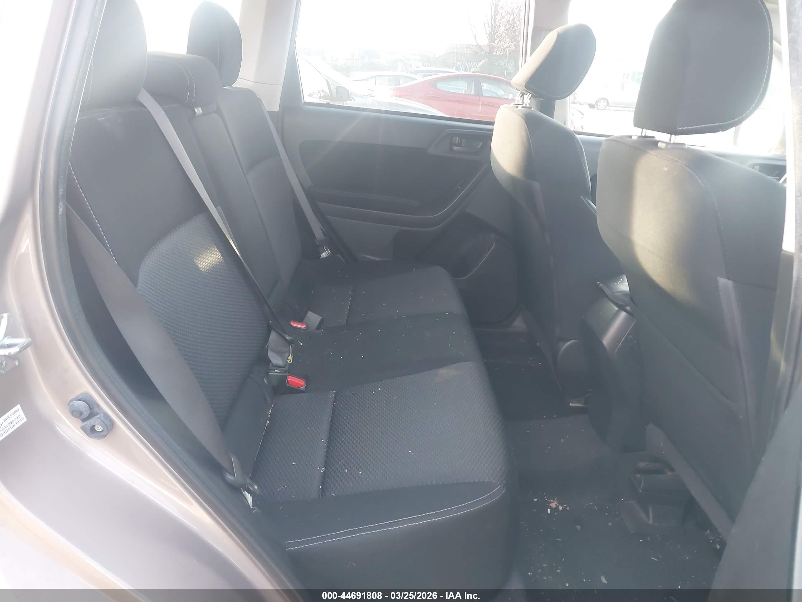 2015 Subaru Forester 2.5i Premium Gold vin: JF2SJADC5FH807741