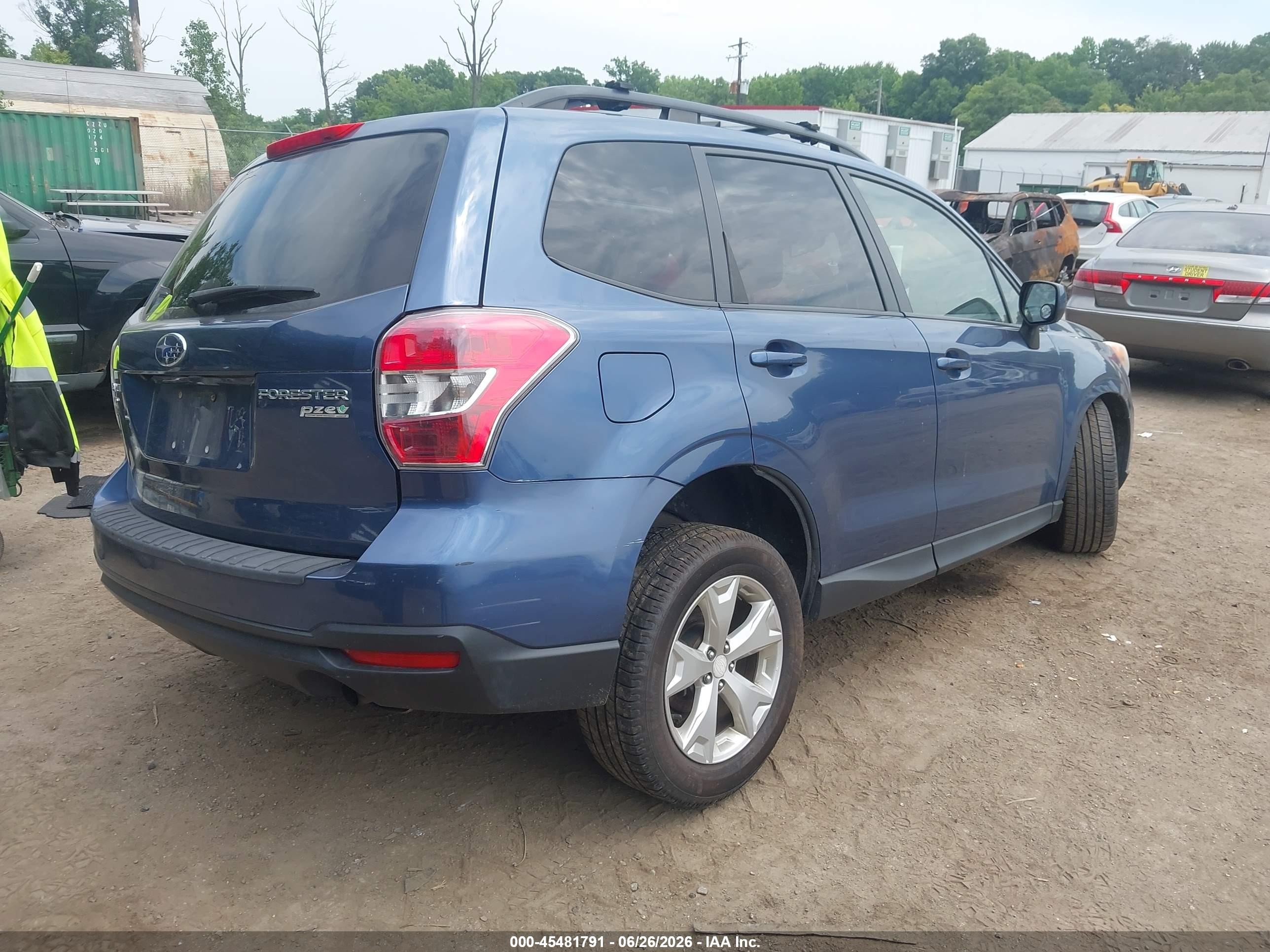 2014 Subaru Forester 2.5i Premium Blue vin: JF2SJADC6EH445160