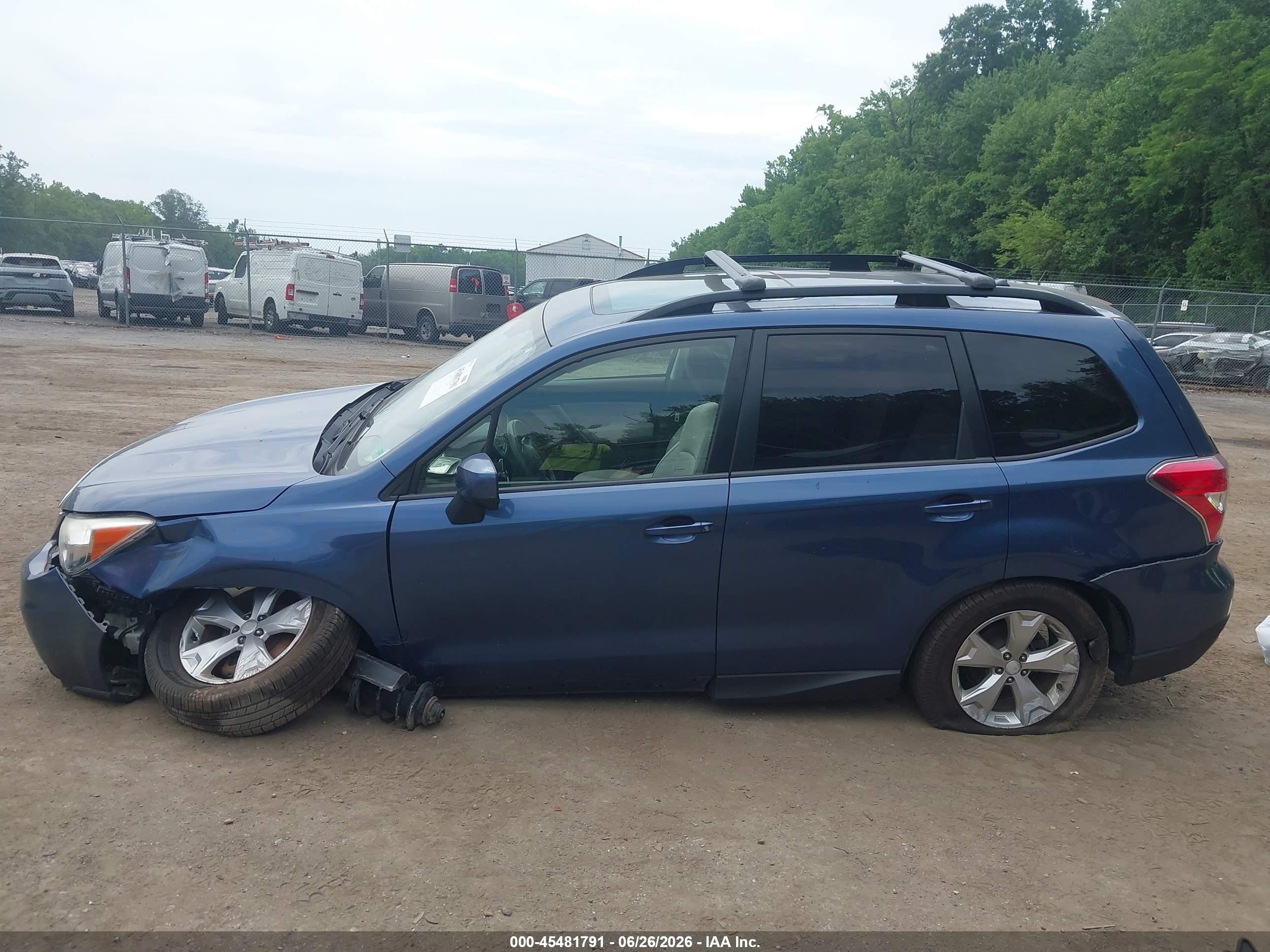 2014 Subaru Forester 2.5i Premium Blue vin: JF2SJADC6EH445160