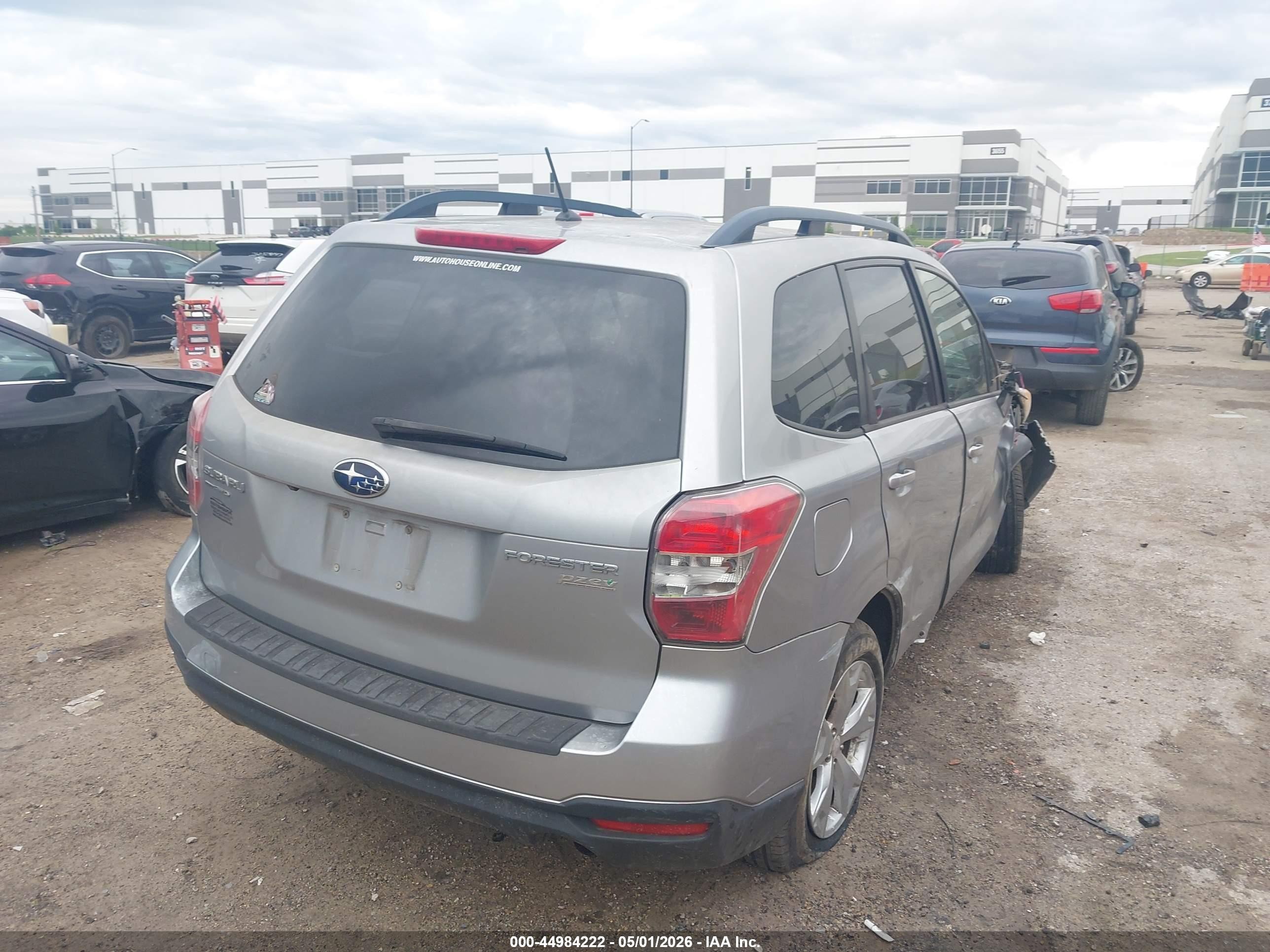 2014 Subaru Forester 2.5i Premium Silver vin: JF2SJADC6EH481785