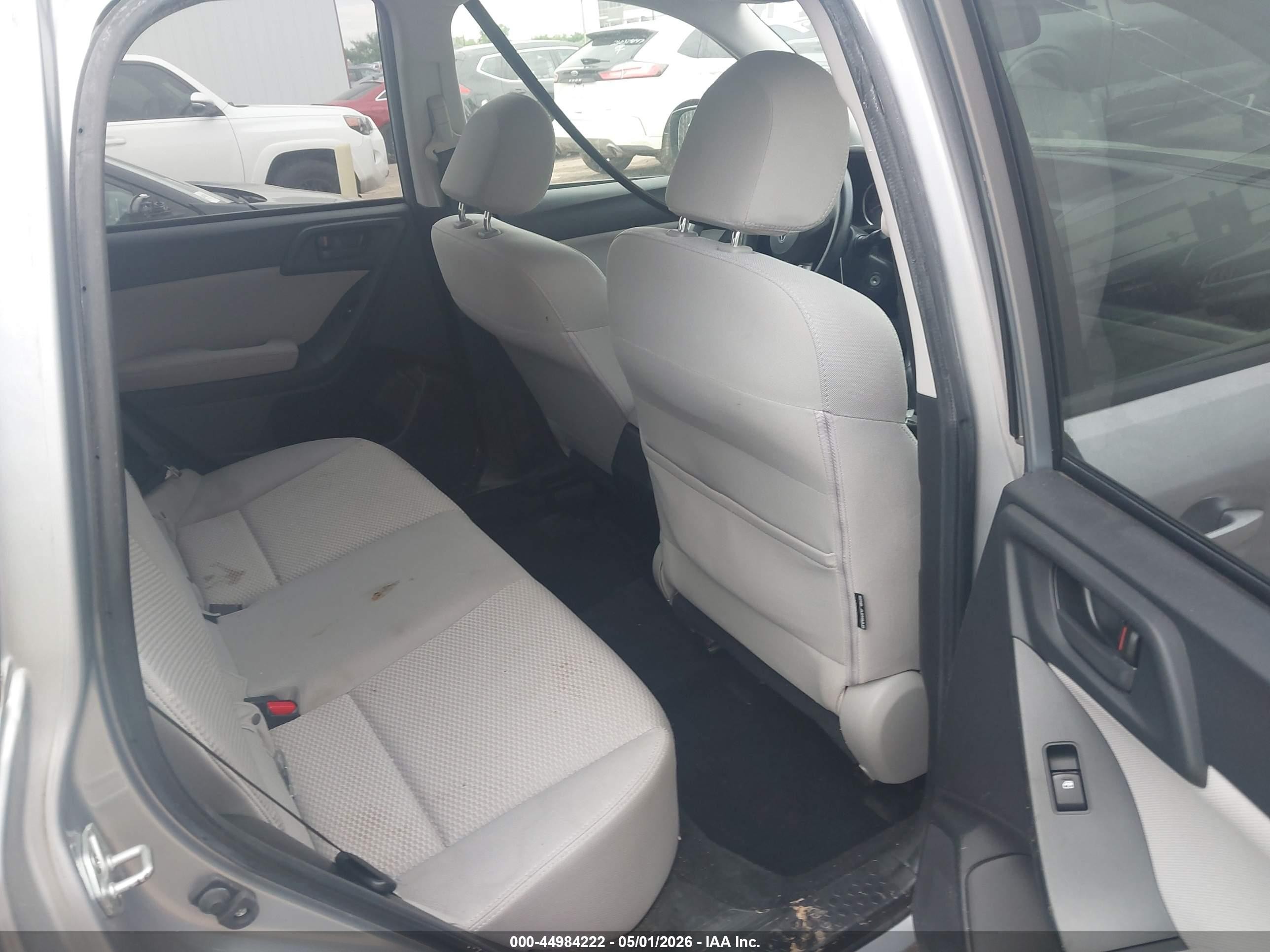 2014 Subaru Forester 2.5i Premium Silver vin: JF2SJADC6EH481785
