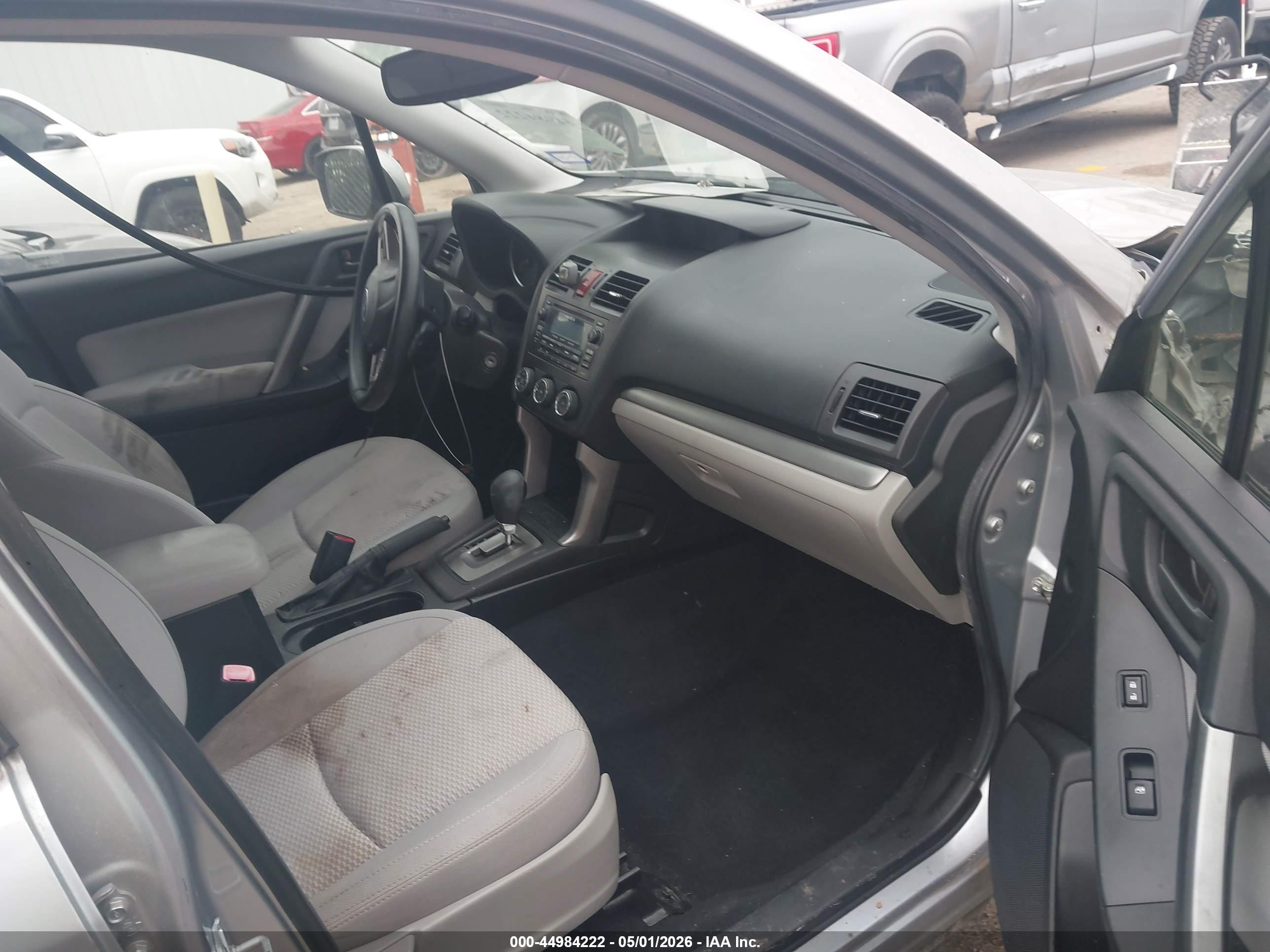 2014 Subaru Forester 2.5i Premium Silver vin: JF2SJADC6EH481785