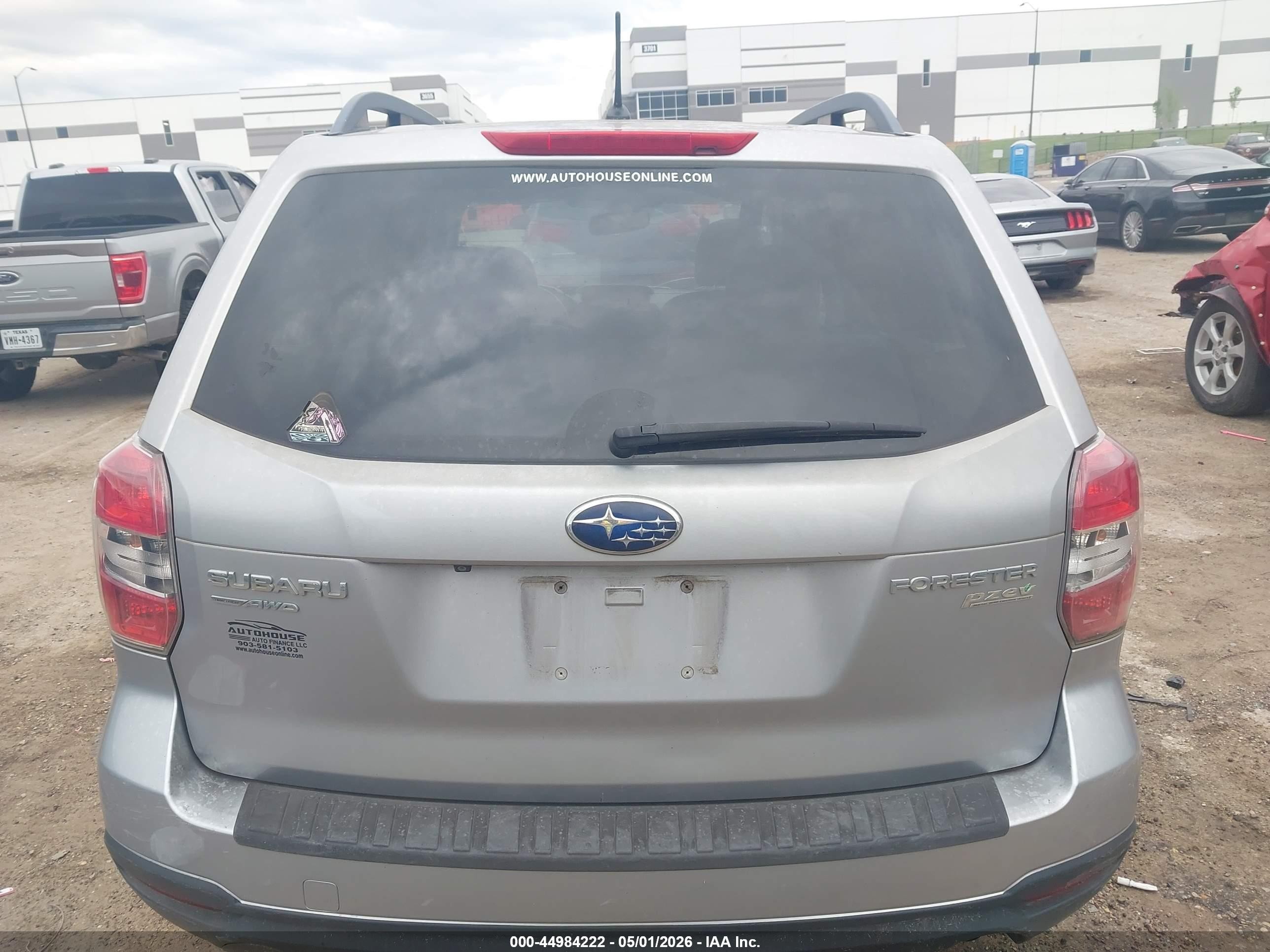 2014 Subaru Forester 2.5i Premium Silver vin: JF2SJADC6EH481785