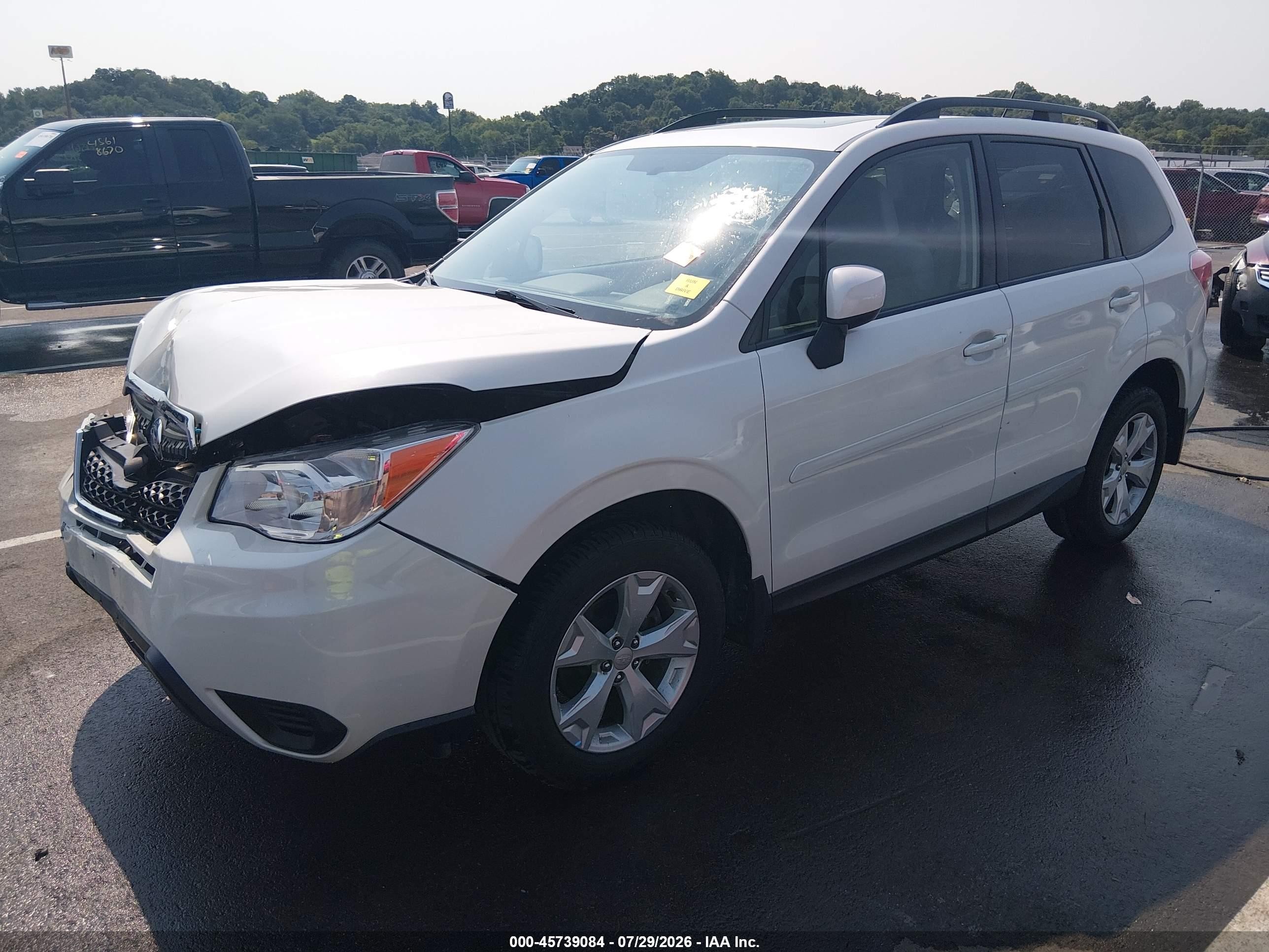 2015 Subaru Forester 2.5i Premium Белый vin: JF2SJADC6FH434645