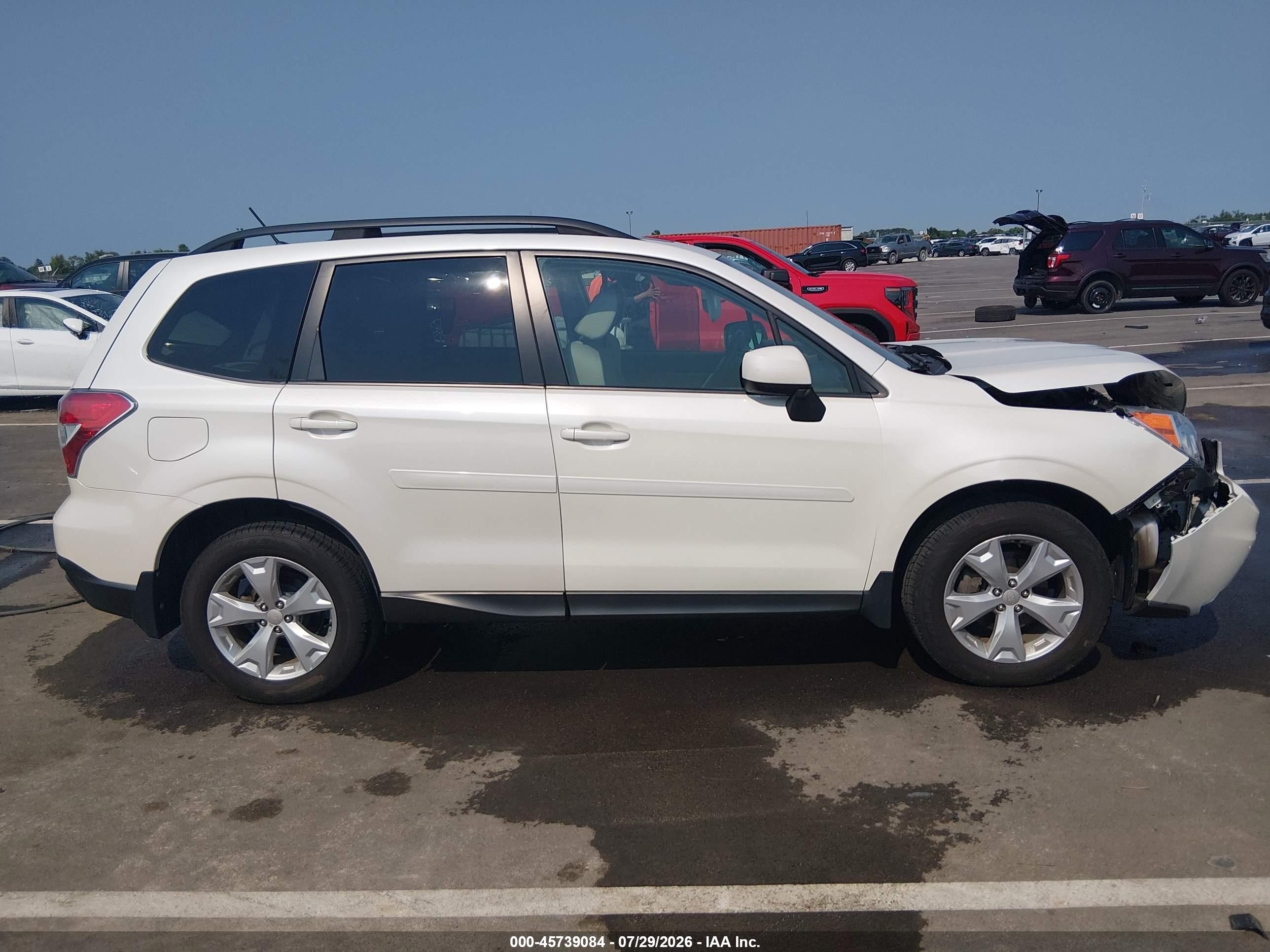2015 Subaru Forester 2.5i Premium Белый vin: JF2SJADC6FH434645